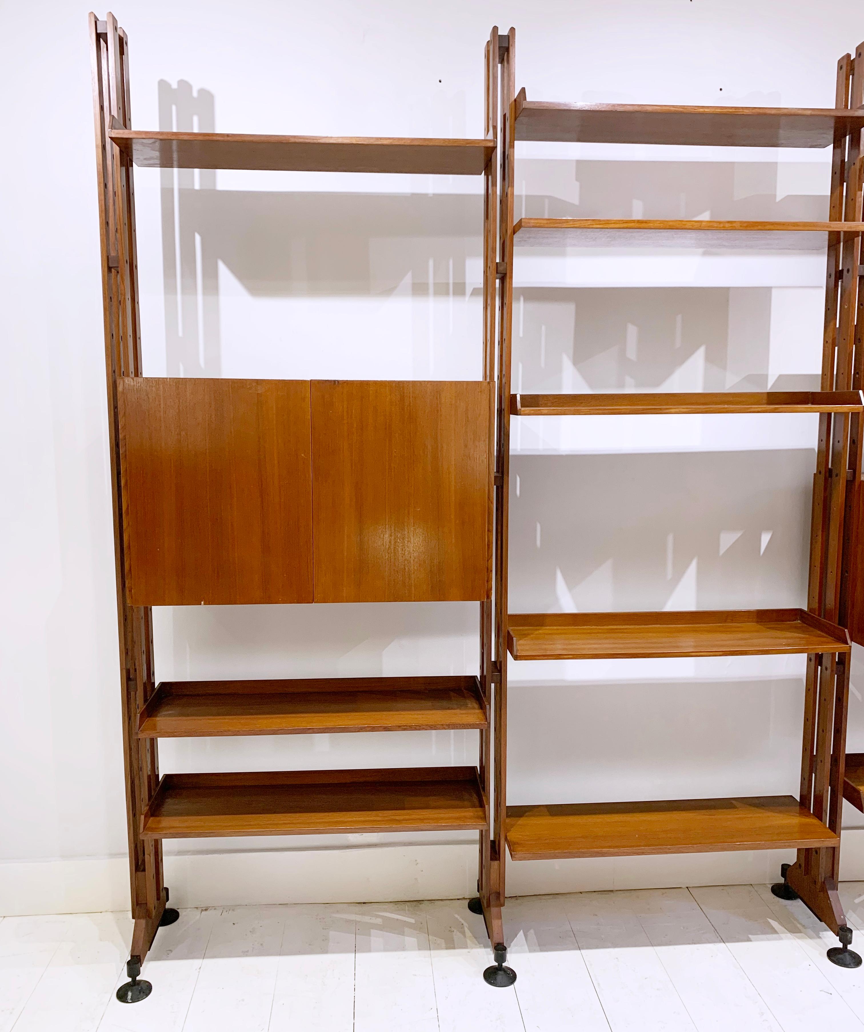 Mid-Century Modulable Teak Wall Unit by Franco Albini, Italy, 1960s In Good Condition In Brussels, BE