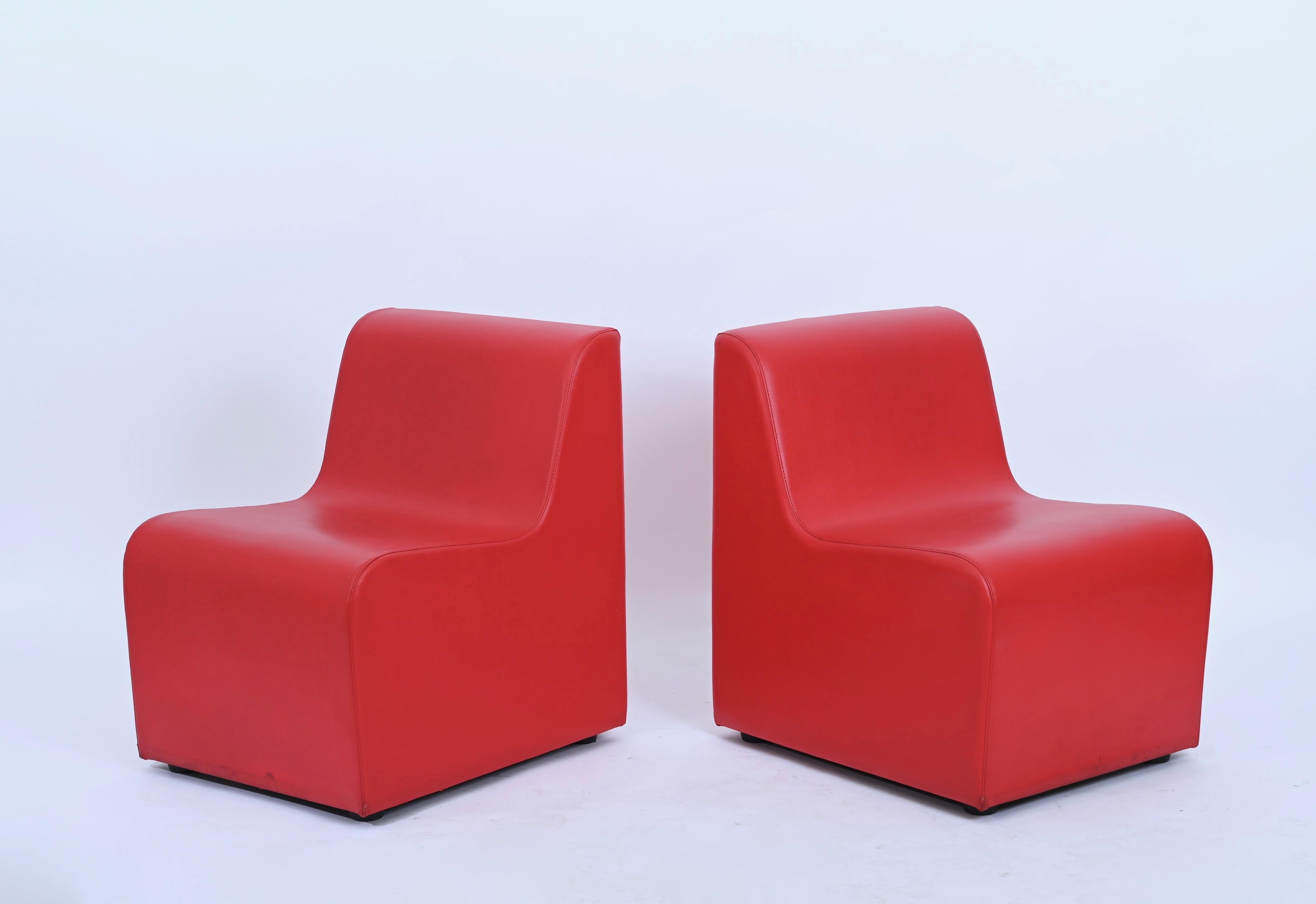 Imitation cuir Fauteuils modulaires du milieu du siècle dernier, ensemble de salon en similicuir rouge, Italie, années 1980 en vente