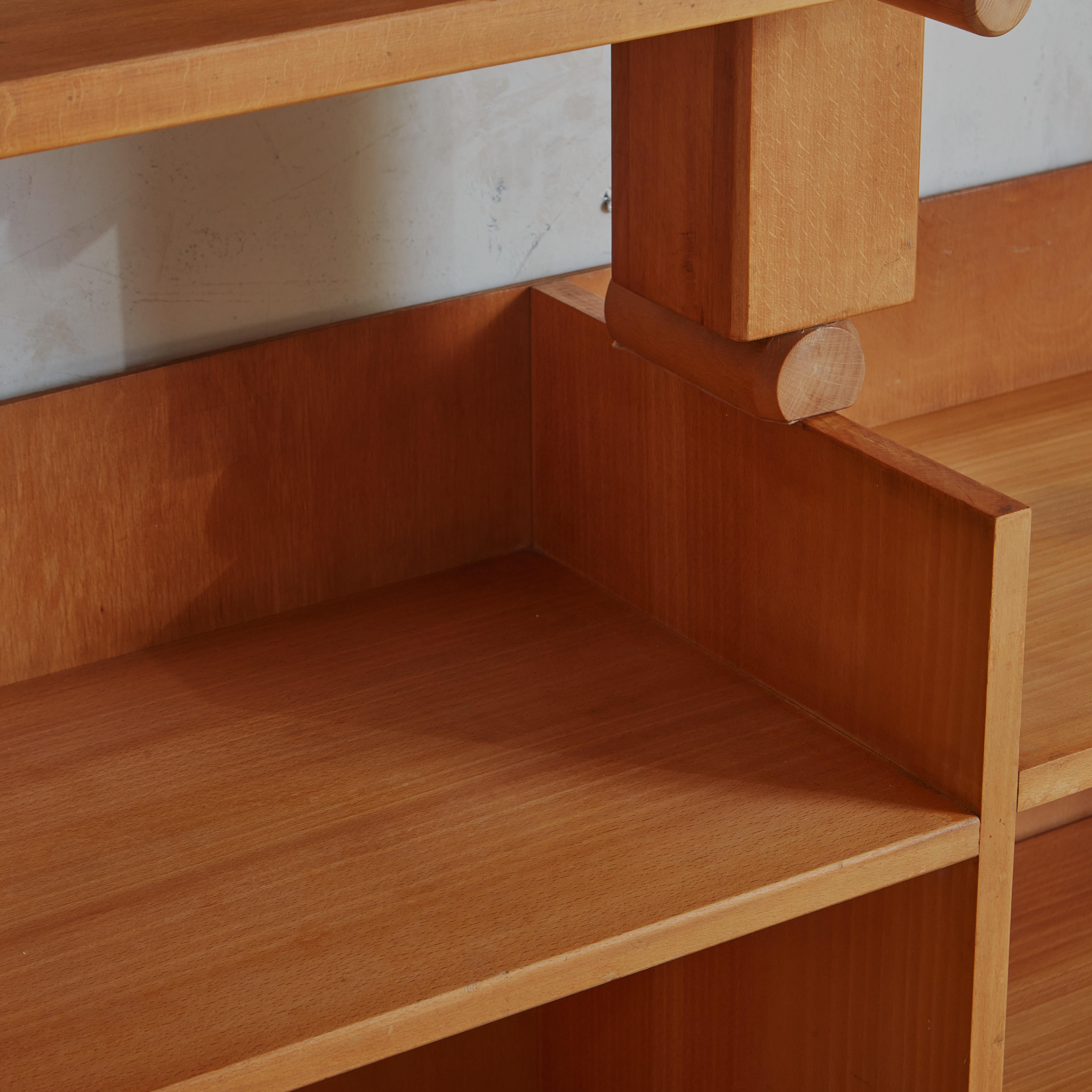 Mid Century Modular Etagere in Sycamore Wood For Sale 6