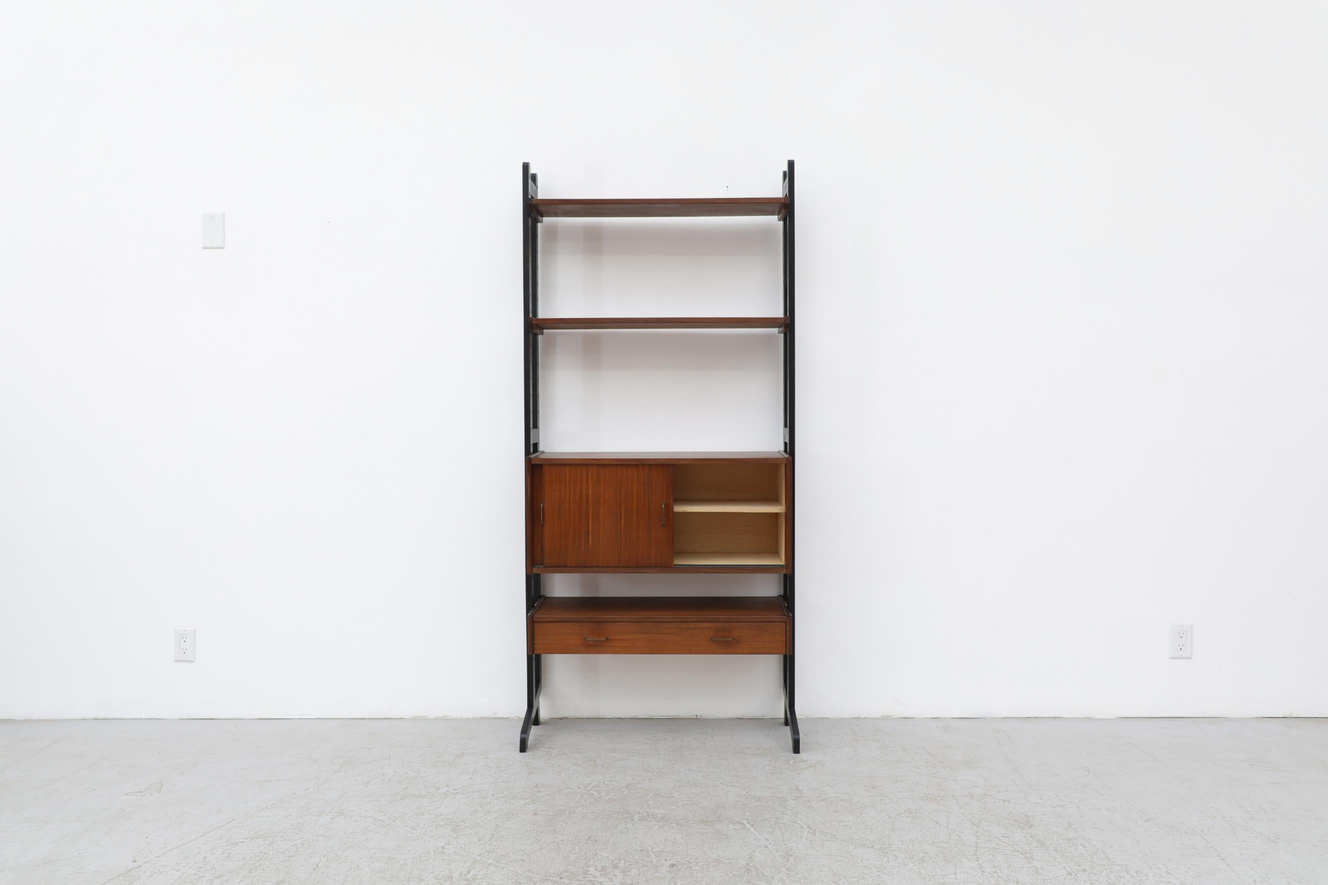 Mid-Century Modern Mid-Century Modular Shelving Unit in the style of Poul Cadovius