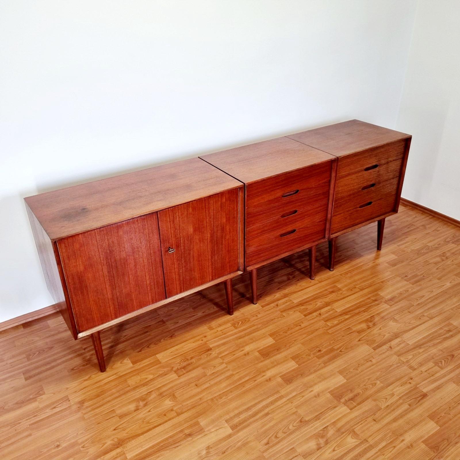 Mid-Century Modular Sideboard in Teak by Rex Raab for Wilhelm Renz, Germany, 60s For Sale 5