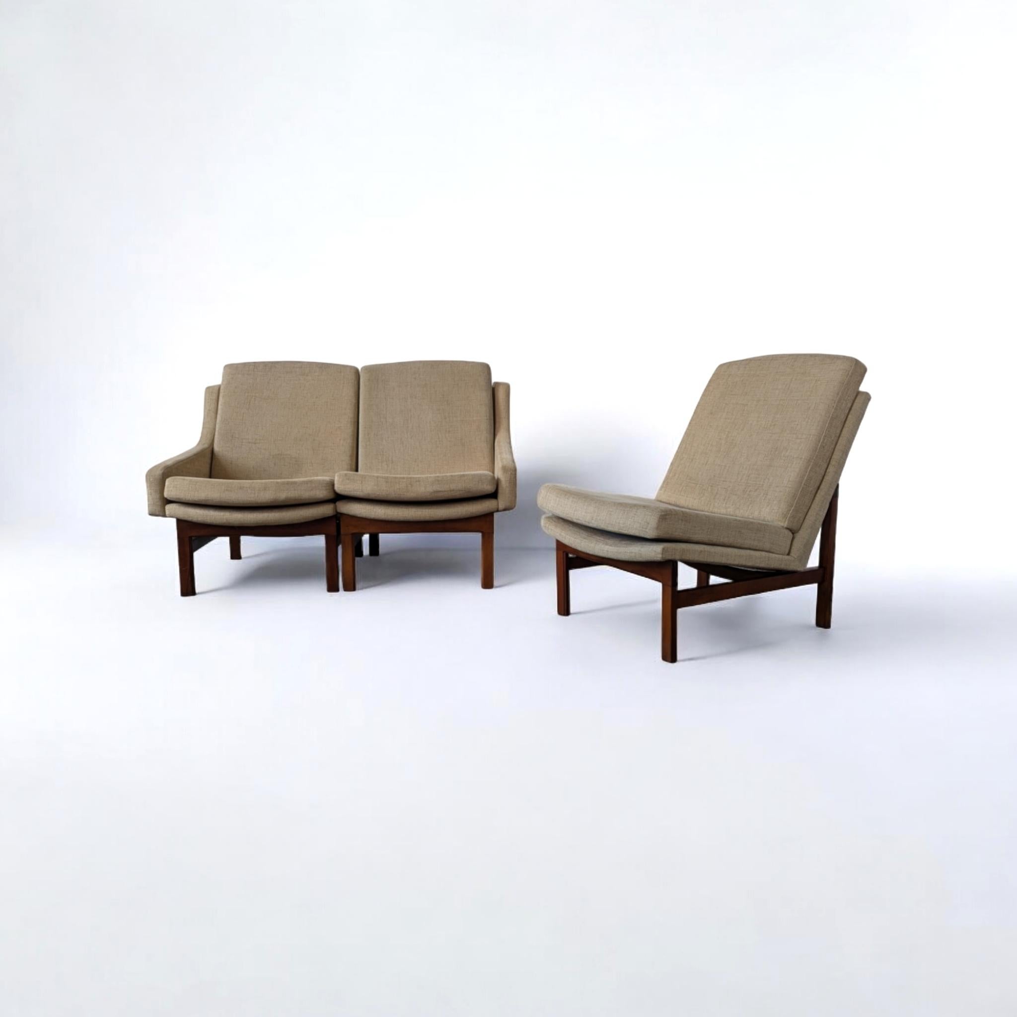 Mid-Century Modern Mid Century modular sofa by Karel Vyčítal for Dřevotvar Jablonné, 1960s