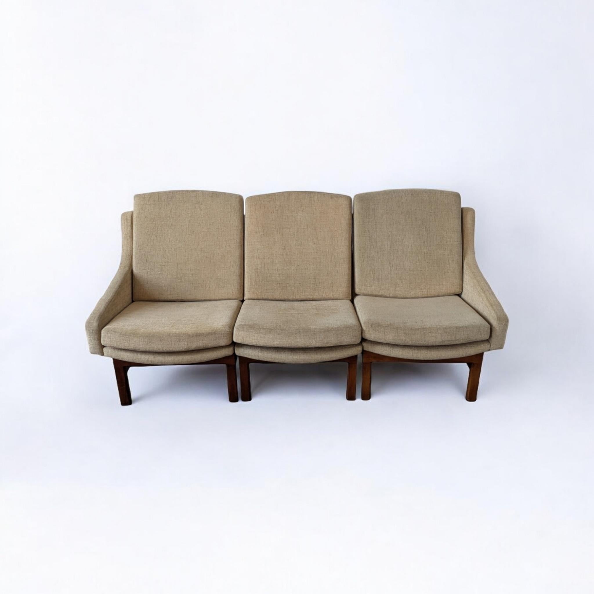 Mid Century modular sofa by Karel Vyčítal for Dřevotvar Jablonné, 1960s 1