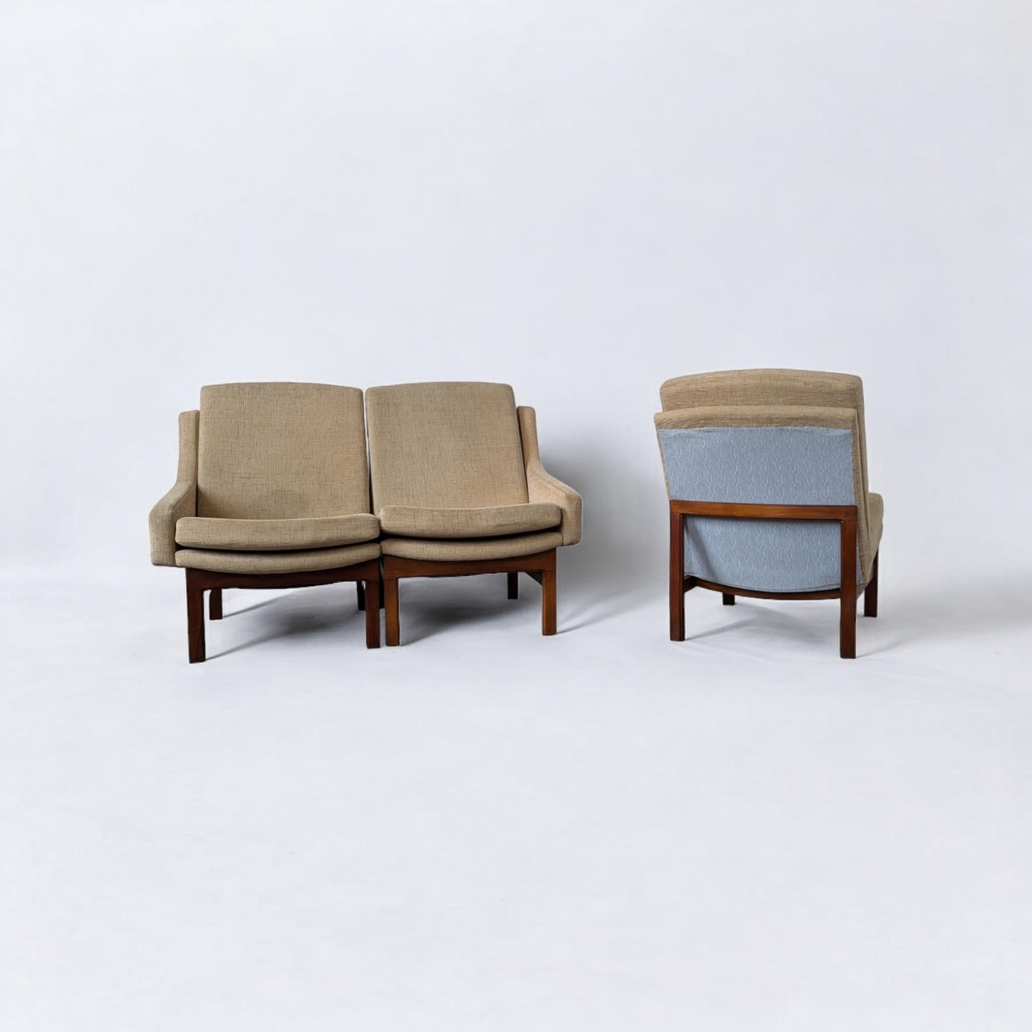 Mid Century modular sofa by Karel Vyčítal for Dřevotvar Jablonné, 1960s 2