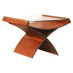 Table d'appoint en contreplaqué moulé sculpturale du milieu du siècle avec plateau en verre