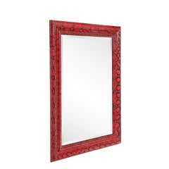 Specchio con cornice in stile Mid-Century in pelle di pitone rossa e nera di Karl Springer