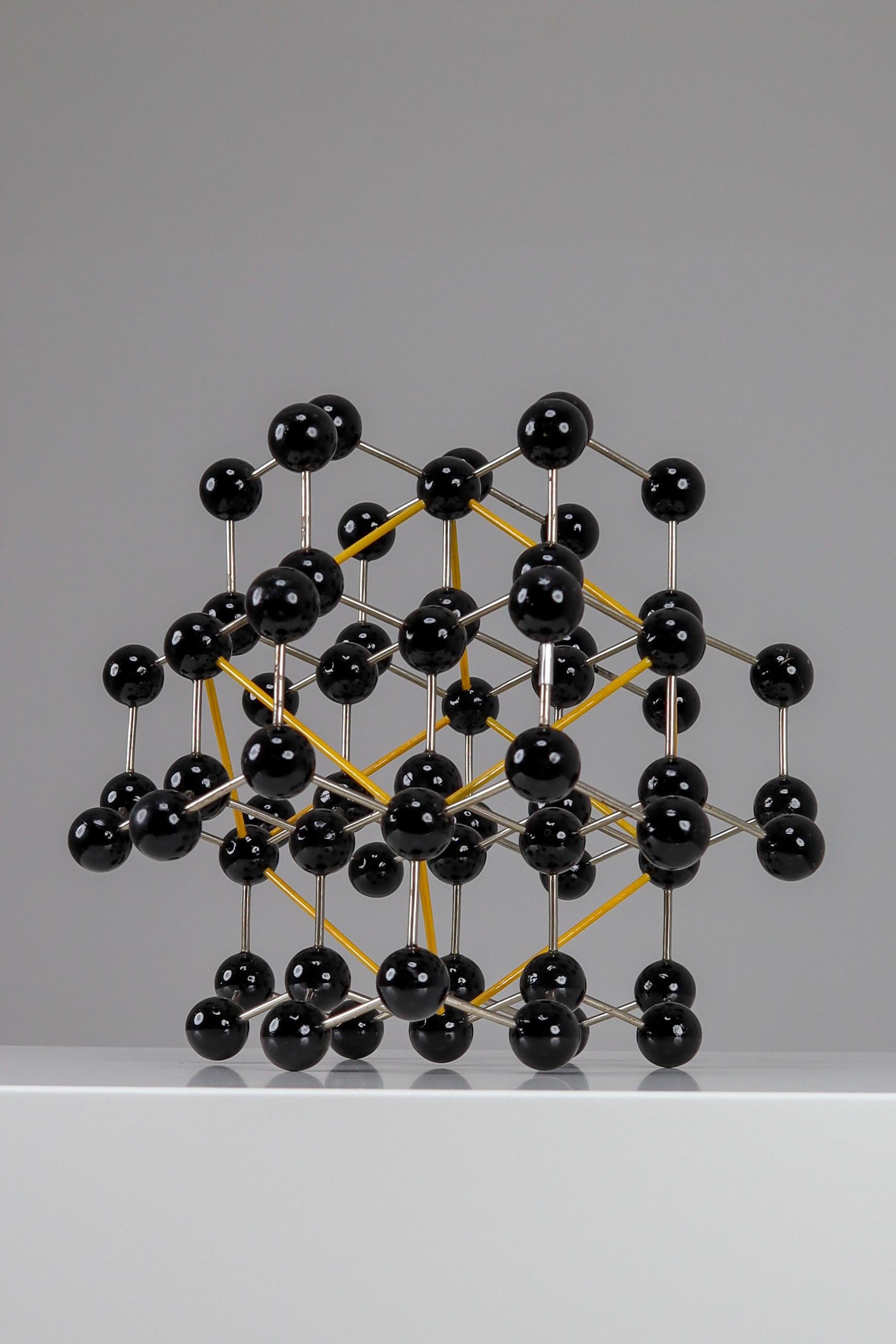 Mid-Century Molecular Structure from Prague in Black and Yellow In Good Condition In Almelo, NL