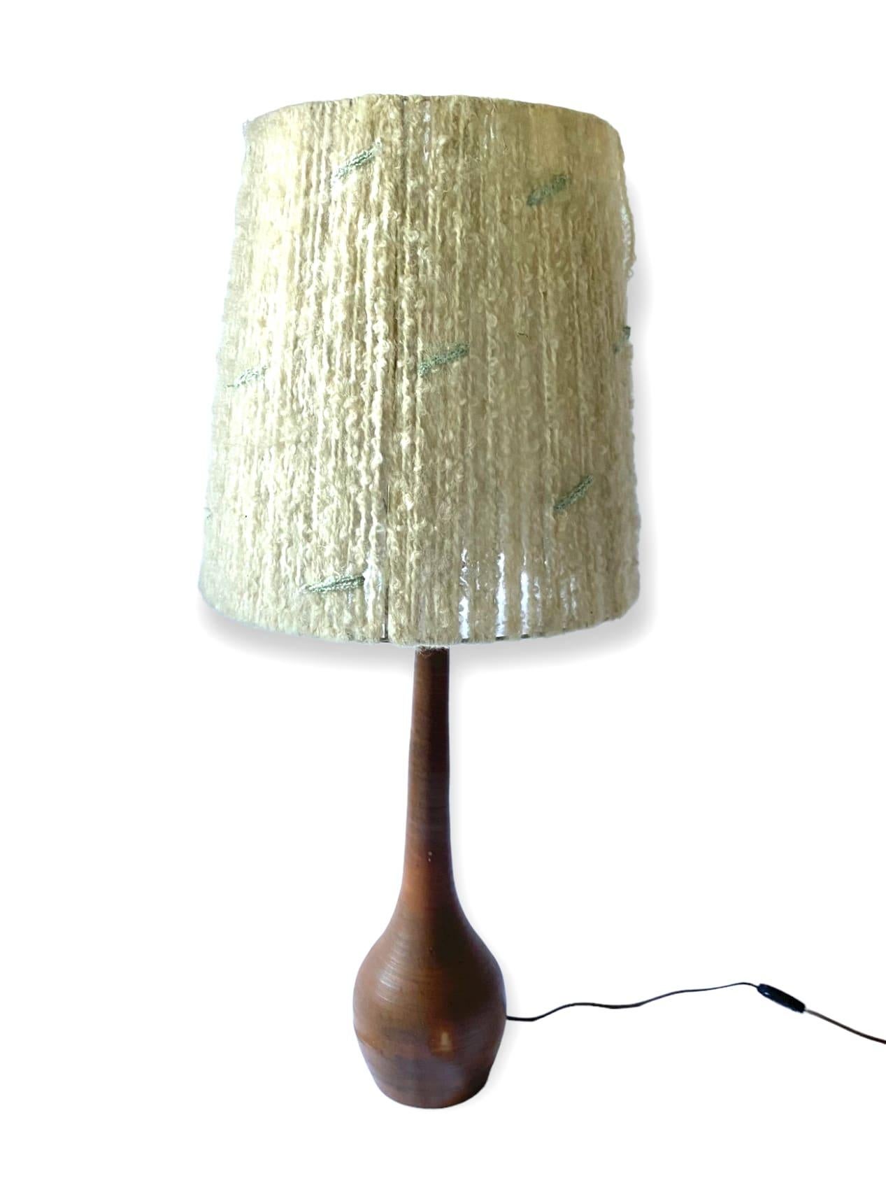 Monumentale glasierte Terrakotta-Tischlampe aus der Mitte des Jahrhunderts, Frankreich 1950er Jahre im Angebot 5