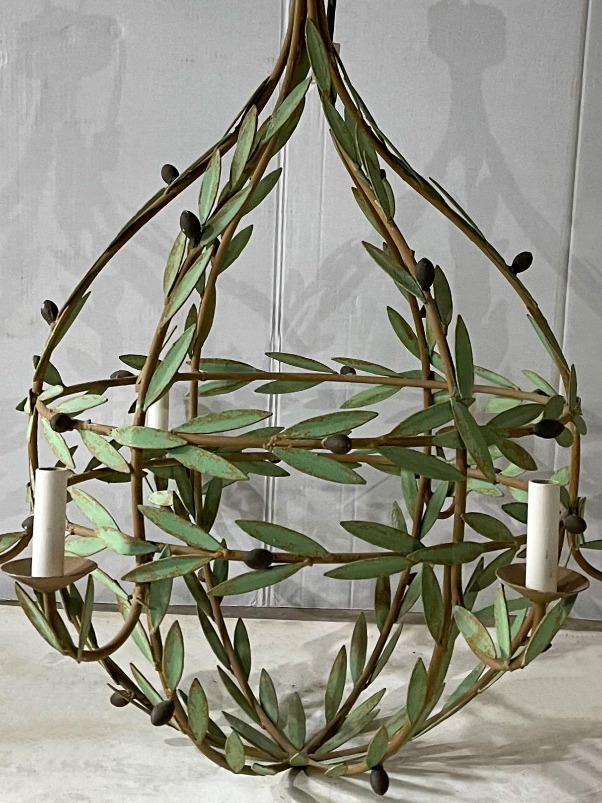 Other Mid-Century Monumental Italian Tole Chandelier with Leaves and Olives, 6 Arms