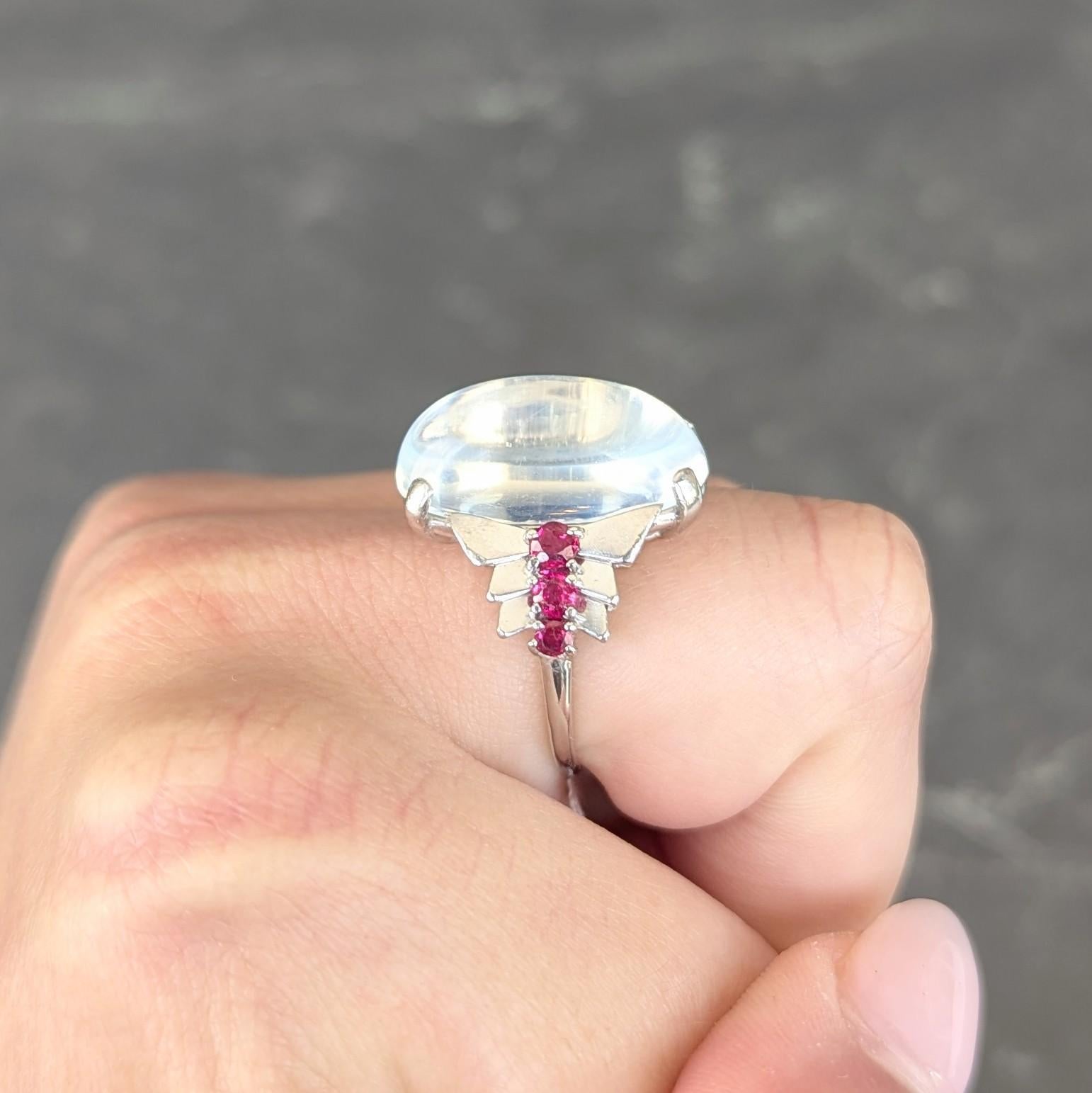 Mid-Century Moonstone Ruby Platinum Vintage Cocktail Ring in vendita 4