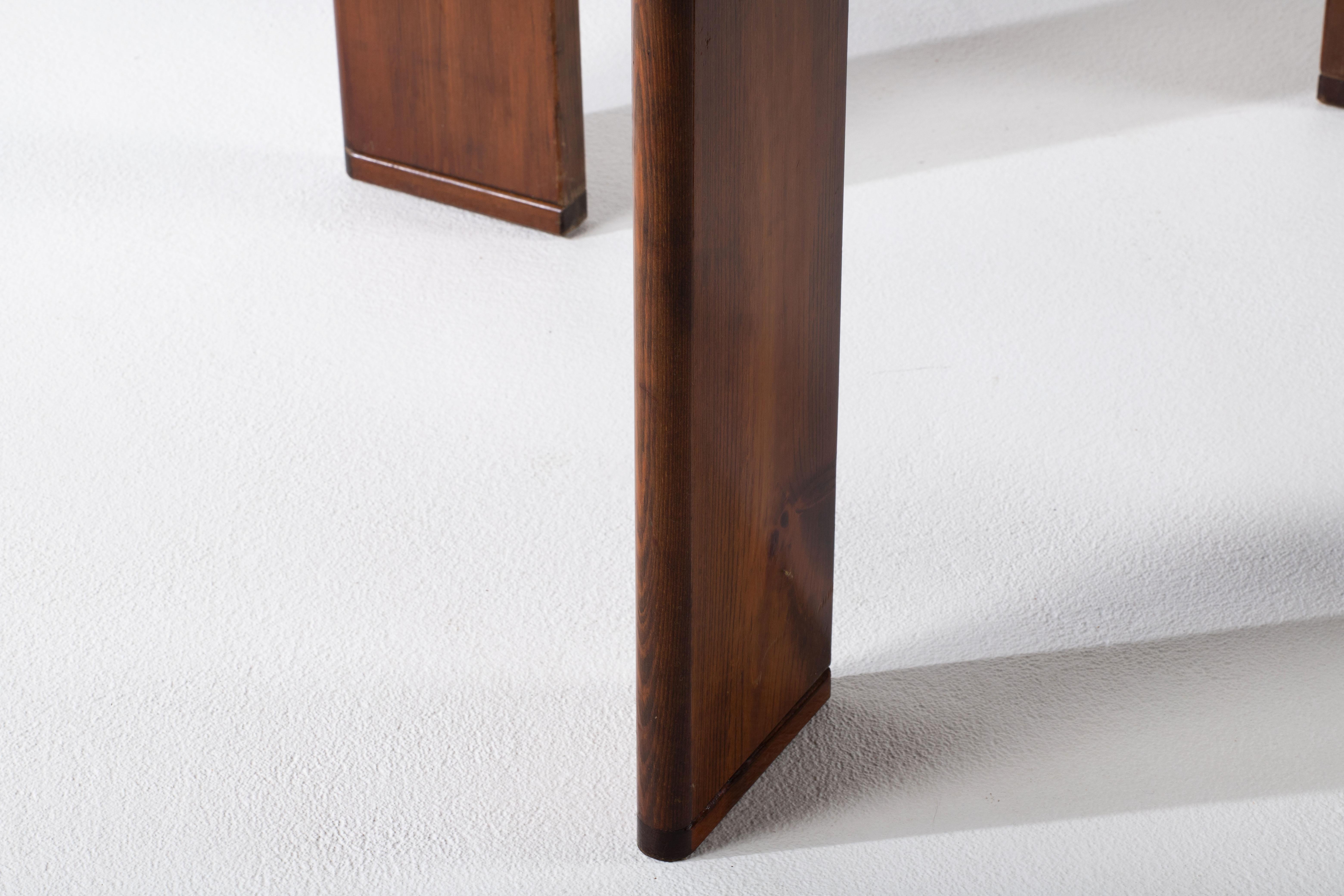 Mid-Century Modern Ensemble de table et chaises brutalistes mi-siècle moderne en vente