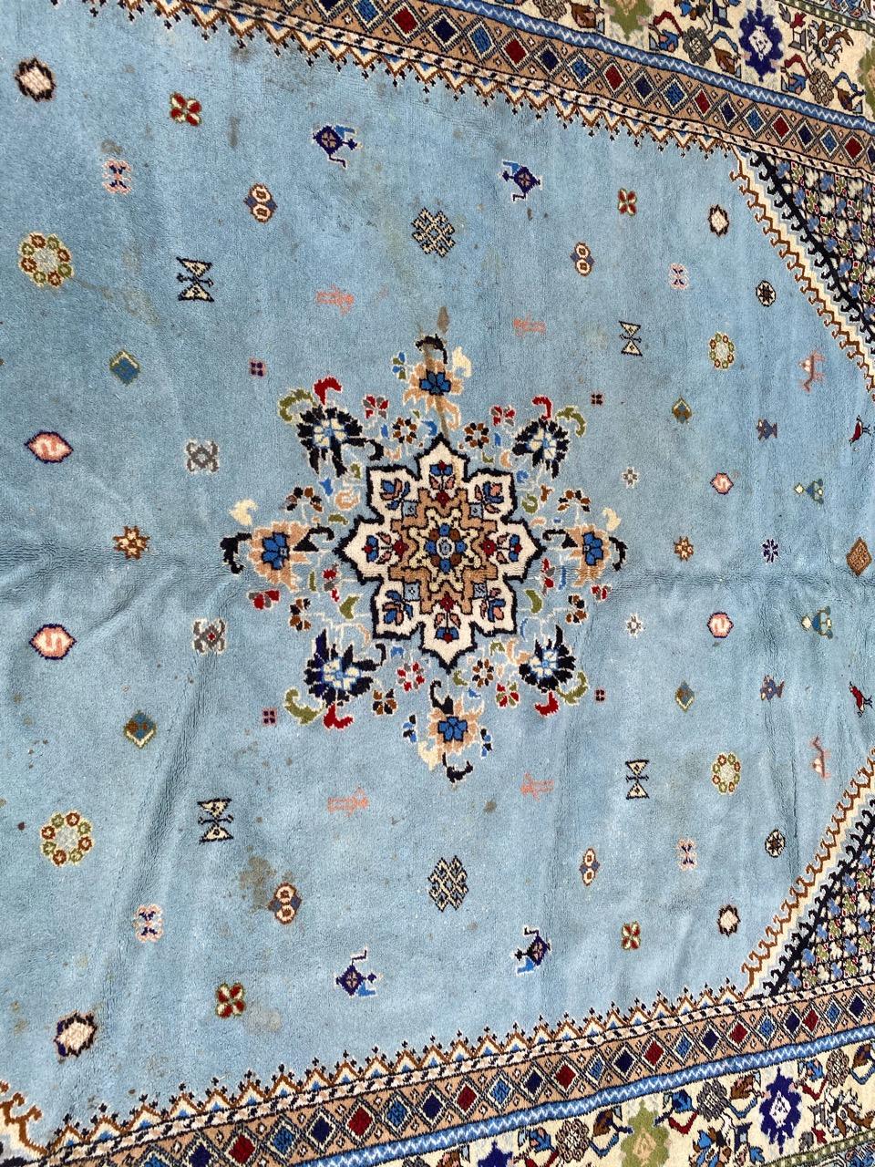 Mid Century Moroccan Rabat Rug In Fair Condition For Sale In Saint Ouen, FR