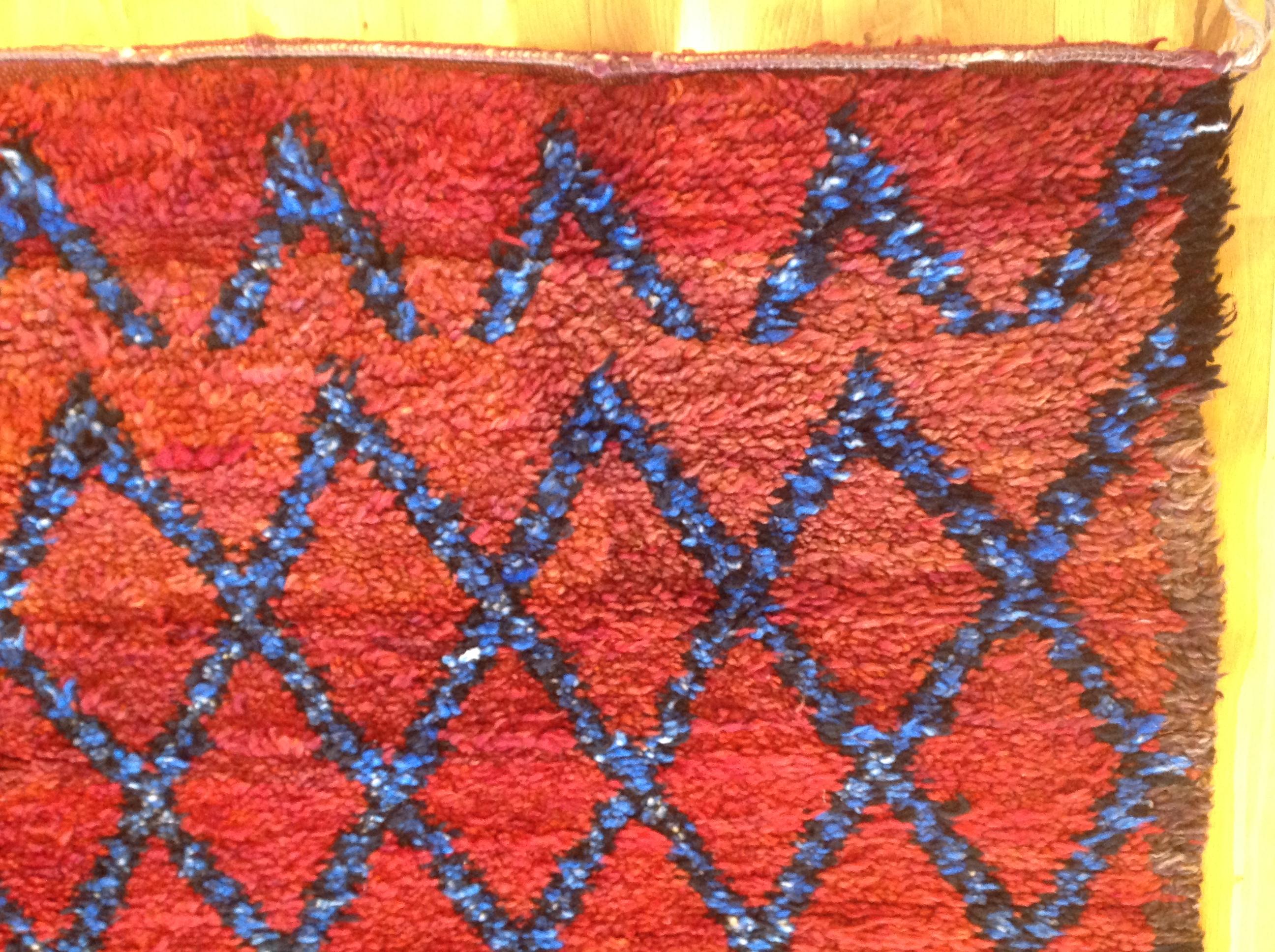 Mid-Century Moroccan Rug In Good Condition For Sale In Los Angeles, CA