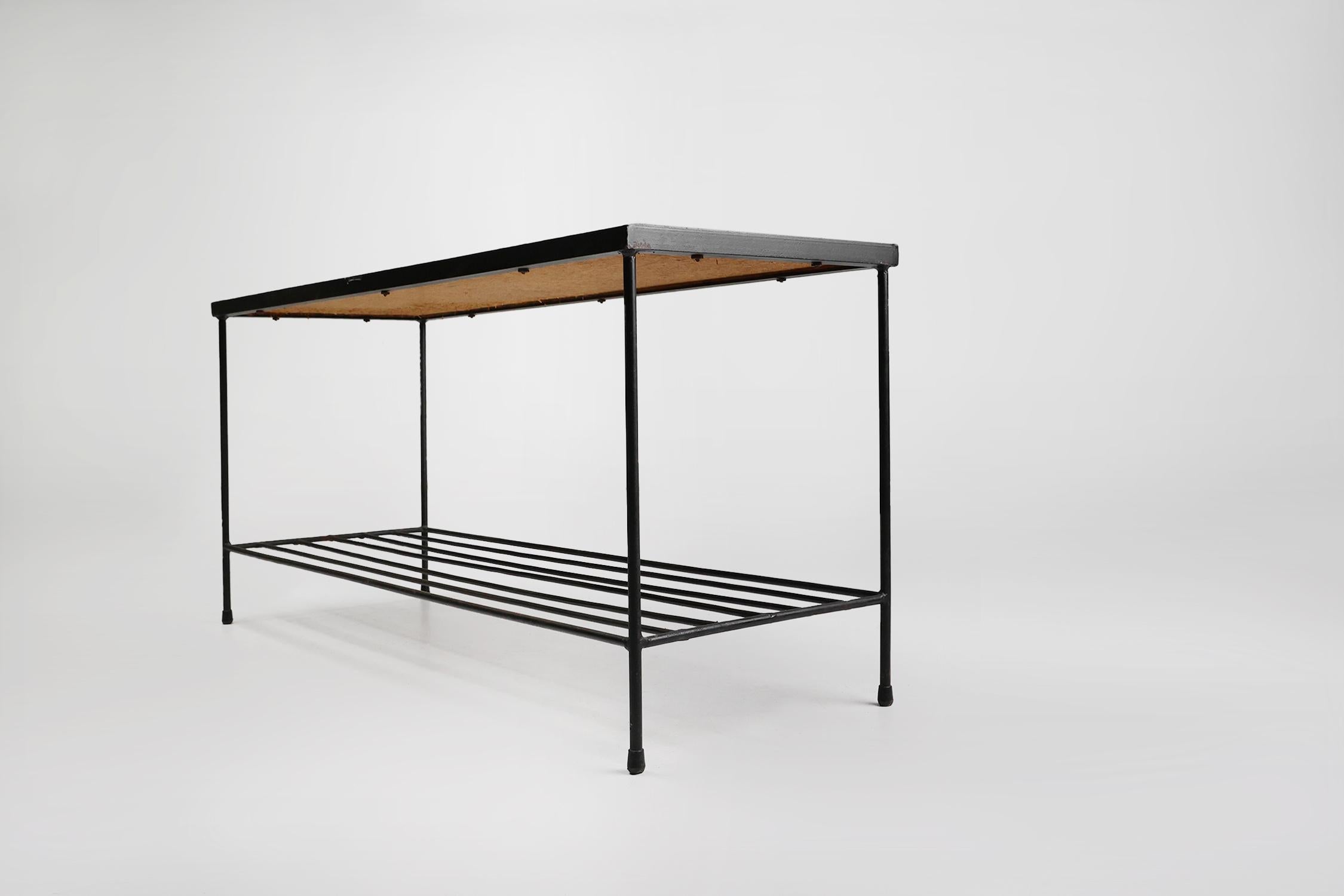 Métal Table basse en mosaïque du milieu du siècle avec cadre en métal, France en vente