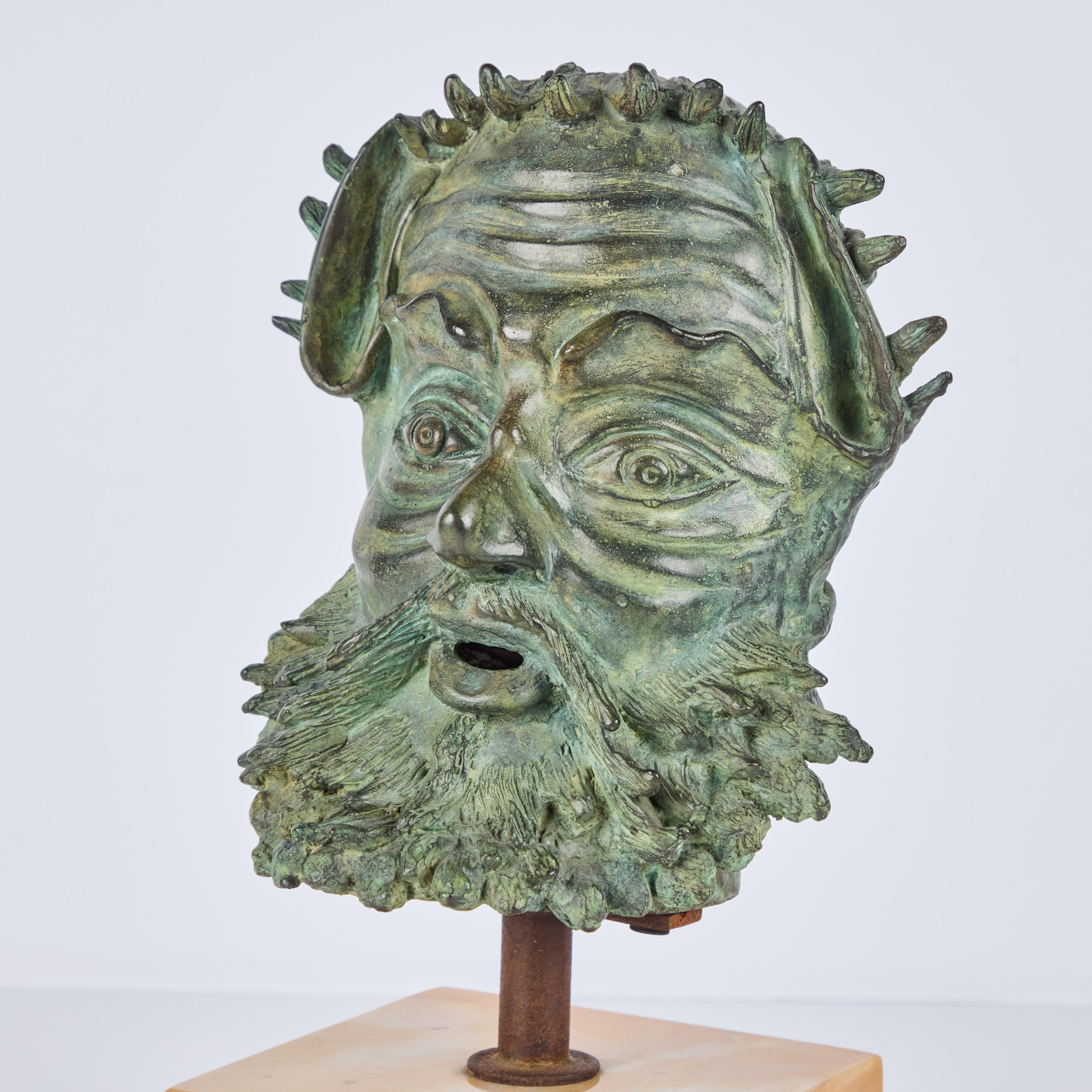 Bronzo Busto in bronzo montato di metà secolo in vendita