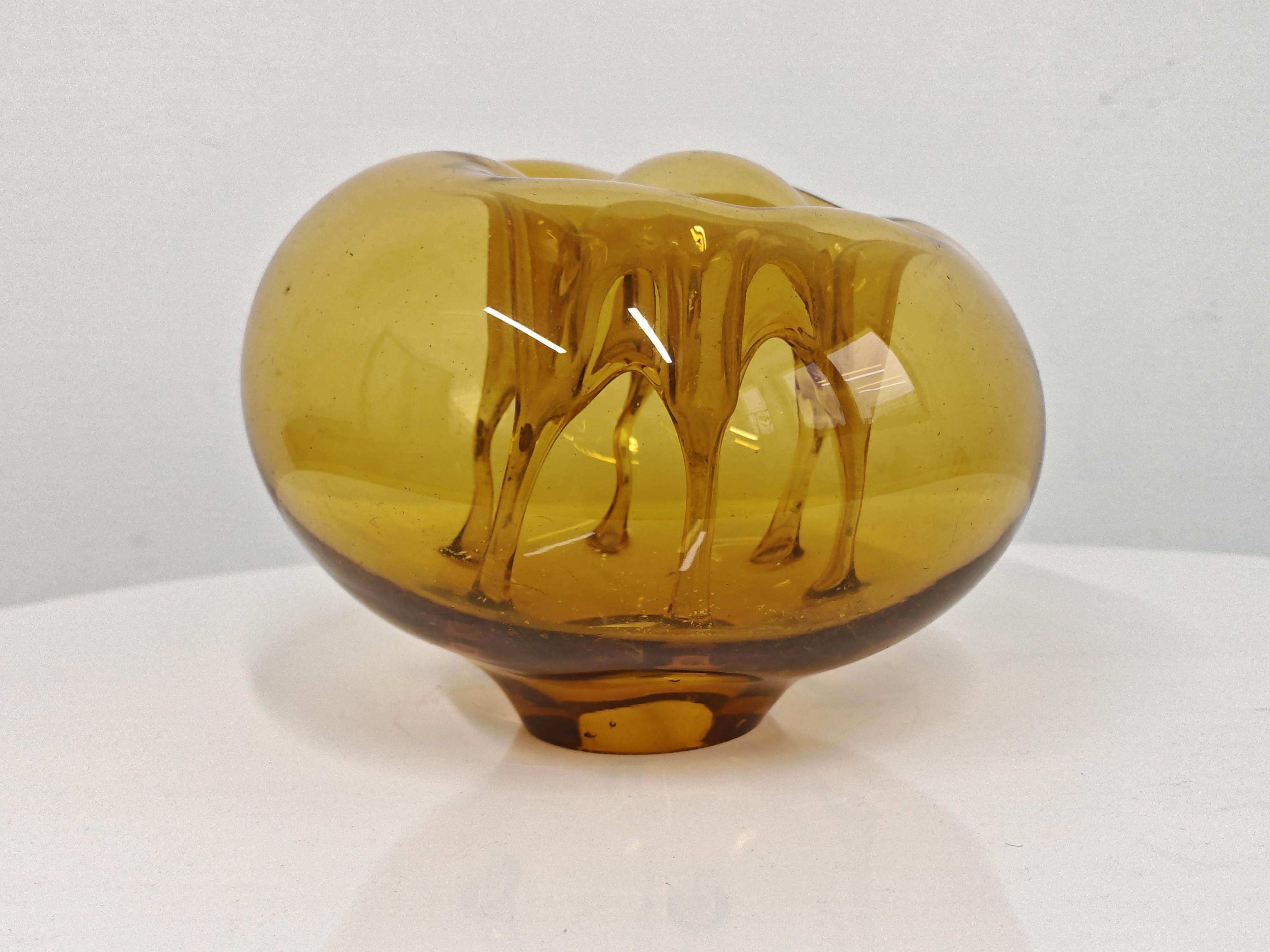 Scultura in vetro soffiato a bocca di metà secolo di Dragan Drobnjak, Vaso Ikebana In condizioni buone in vendita a Beograd, RS