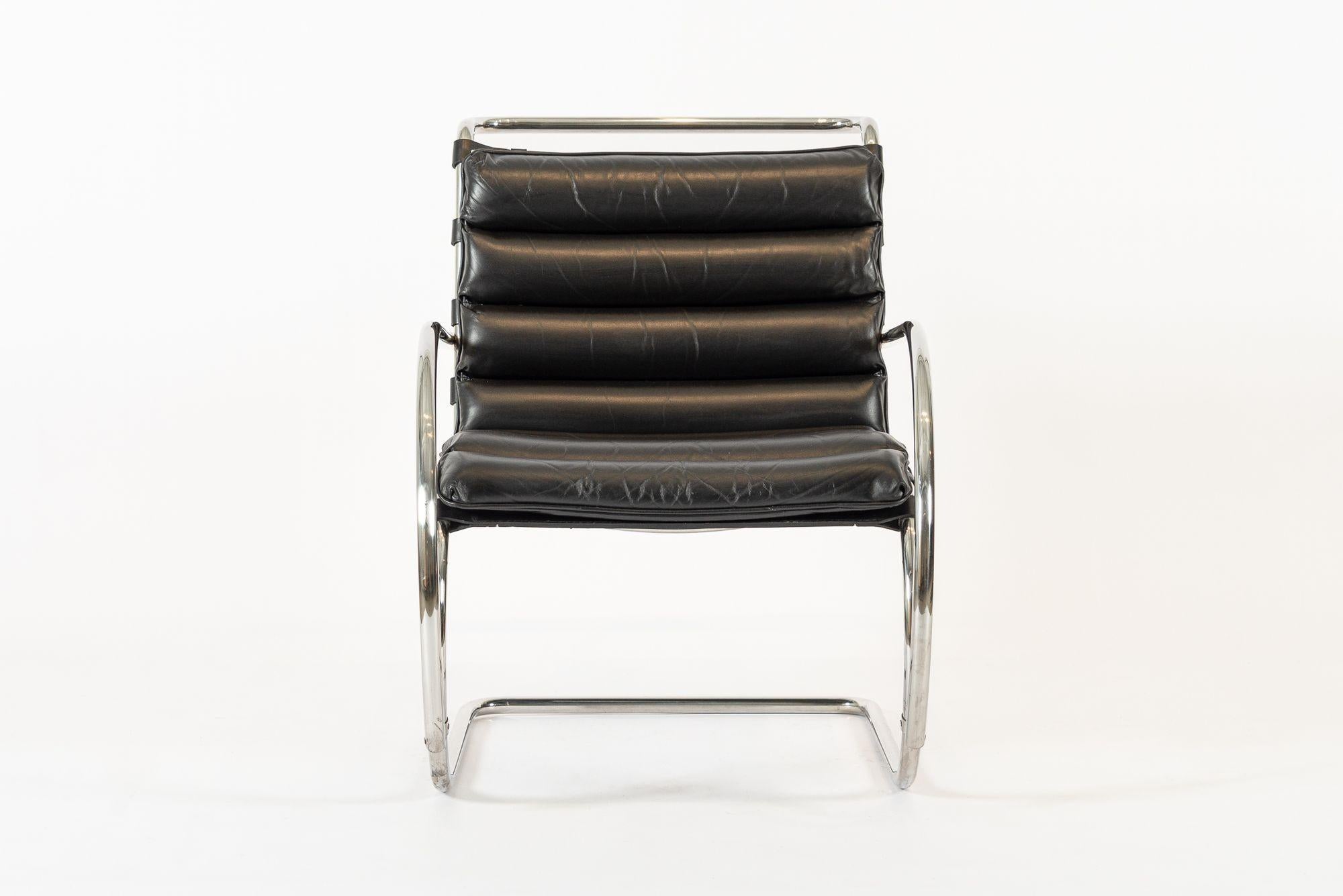 Mid Century MR Black Leather Arm Chairs by Mies van der Rohe for Knoll For Sale 7