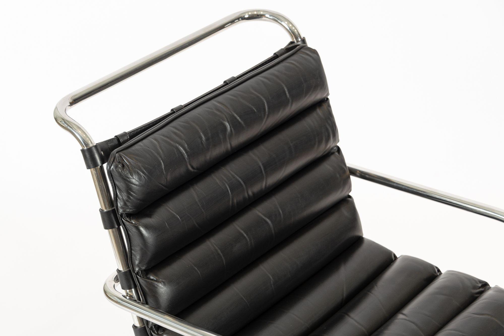 Steel Mid Century MR Black Leather Arm Chairs by Mies van der Rohe for Knoll For Sale