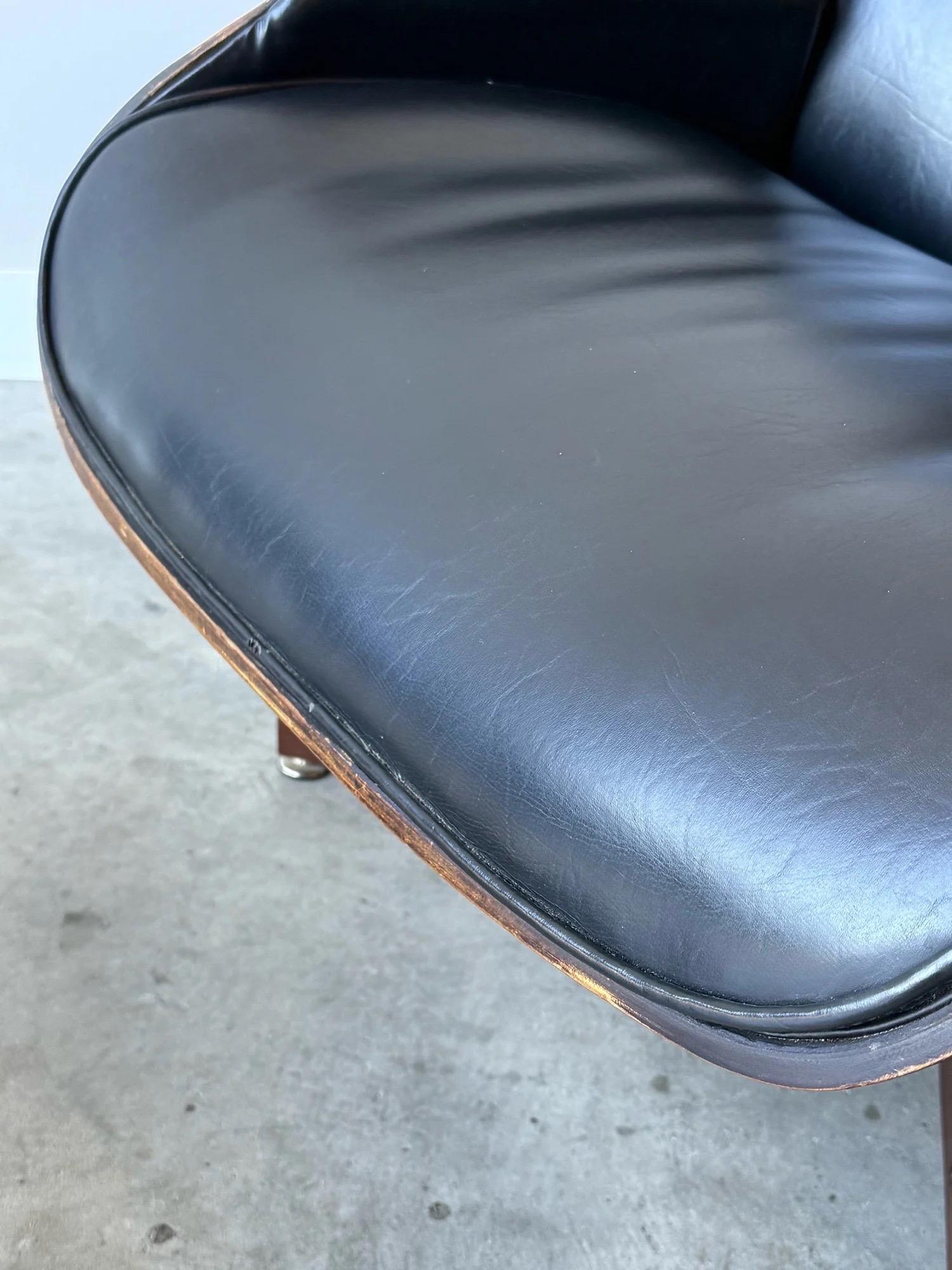 Sedia e ottomana Mr. di George Mulhauser per Plycraft, metà secolo. in vendita 5