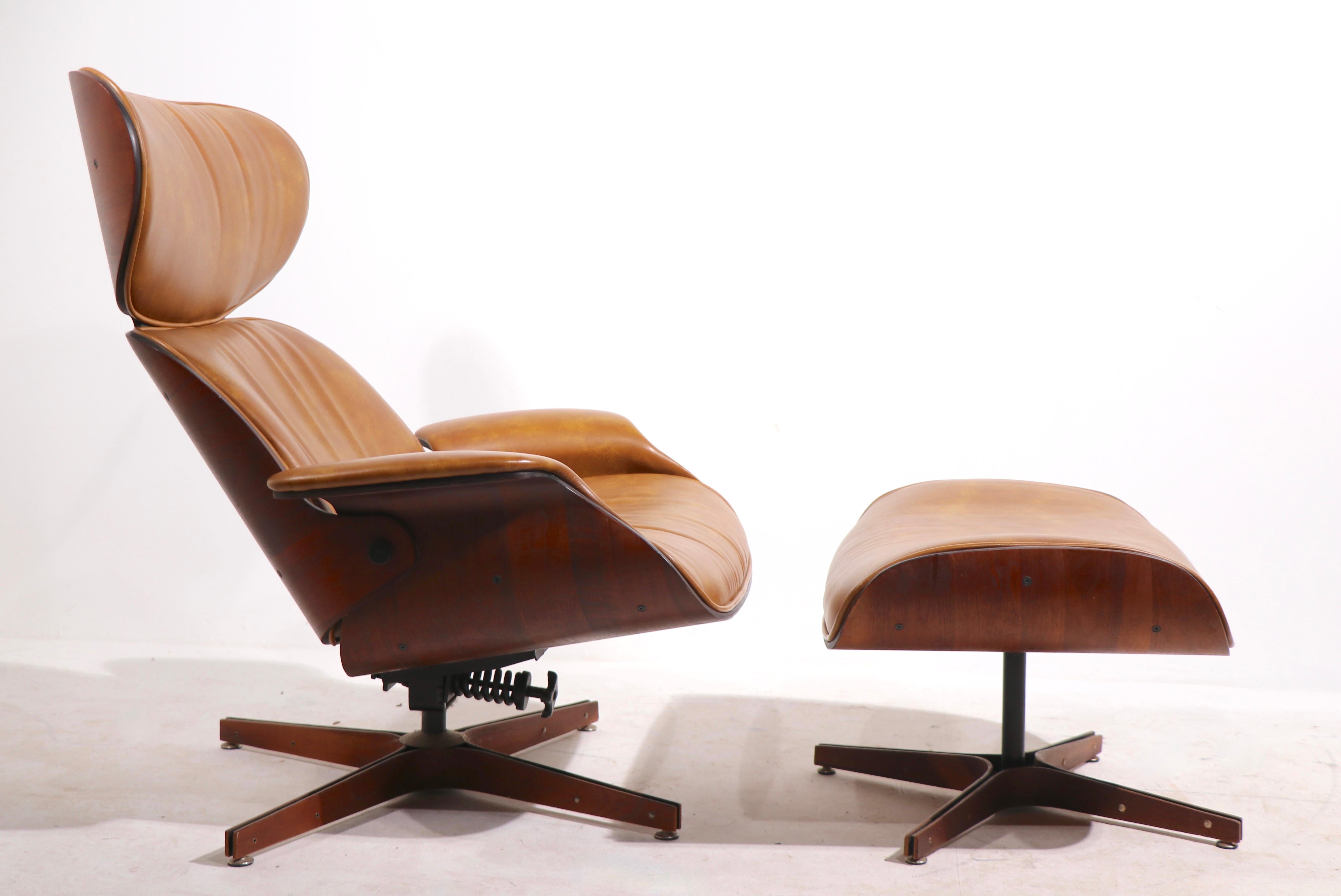 Mid Century Mr. Chair and Ottoman by George Mulhauser for Plycraft In Good Condition In New York, NY