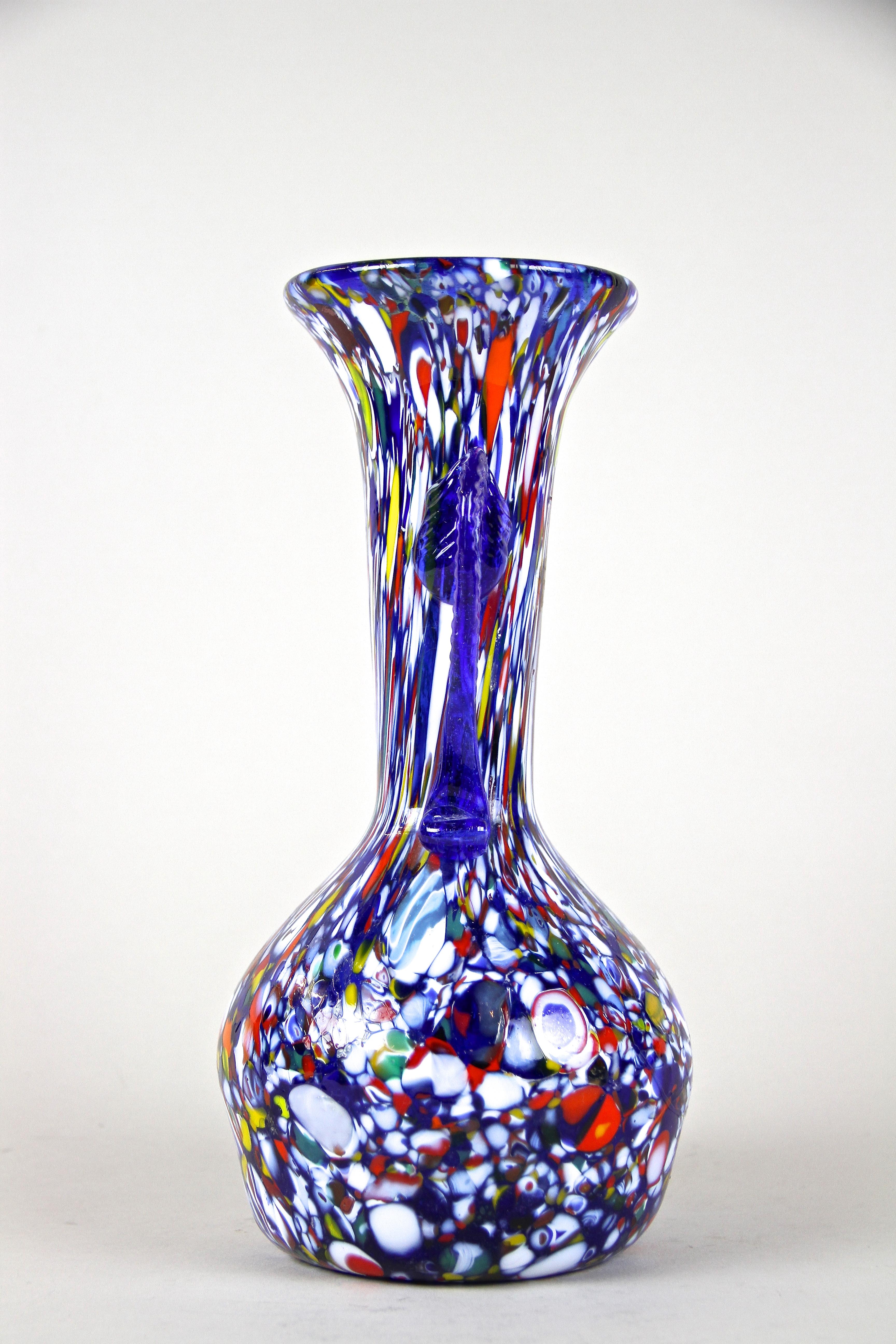 20th Century Mid-Century Multicolor Murano Glass Vase by Fratelli Toso, Italy, circa 1940/50 For Sale