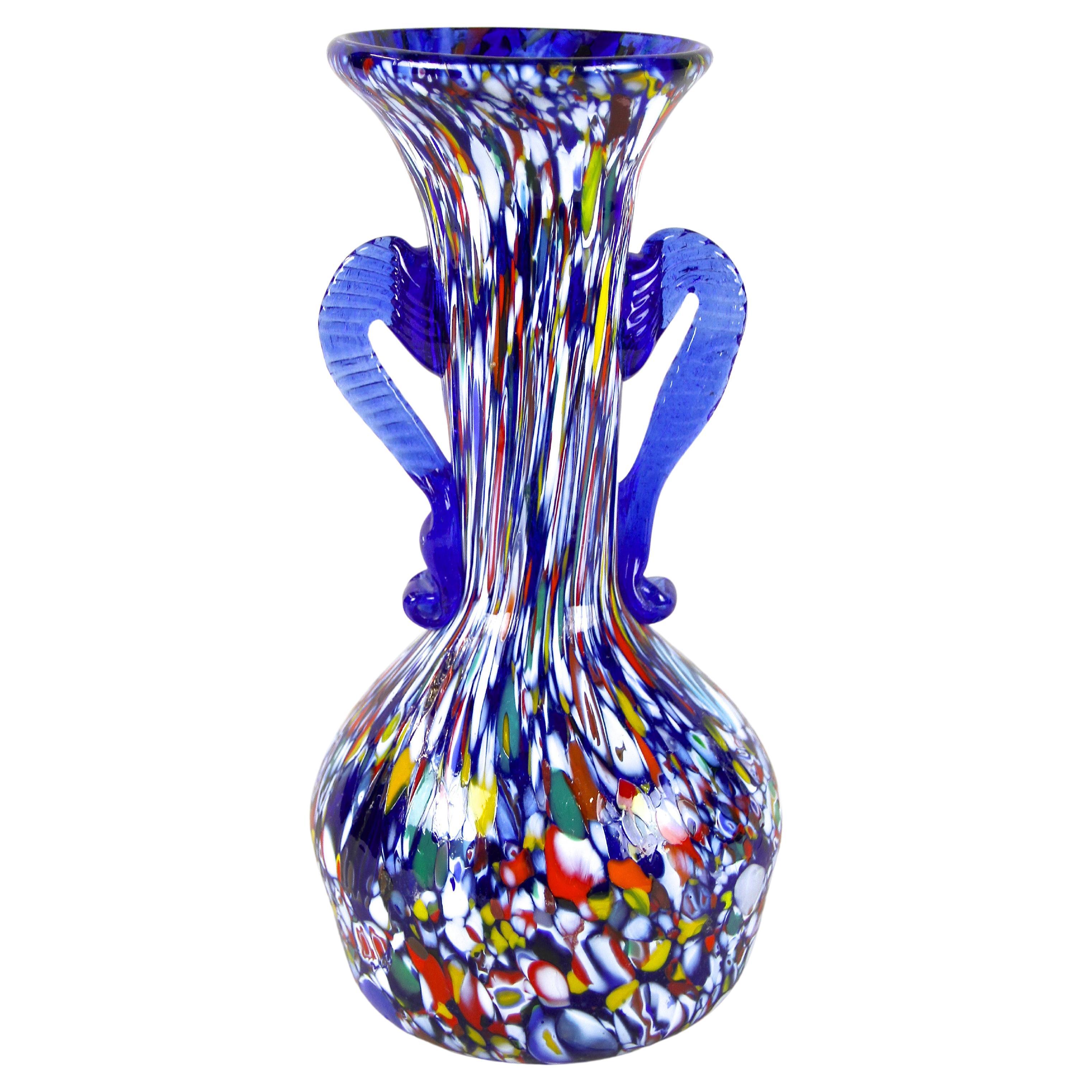 Mid-Century Multicolor Murano Glass Vase by Fratelli Toso, Italy, circa 1940/50 For Sale