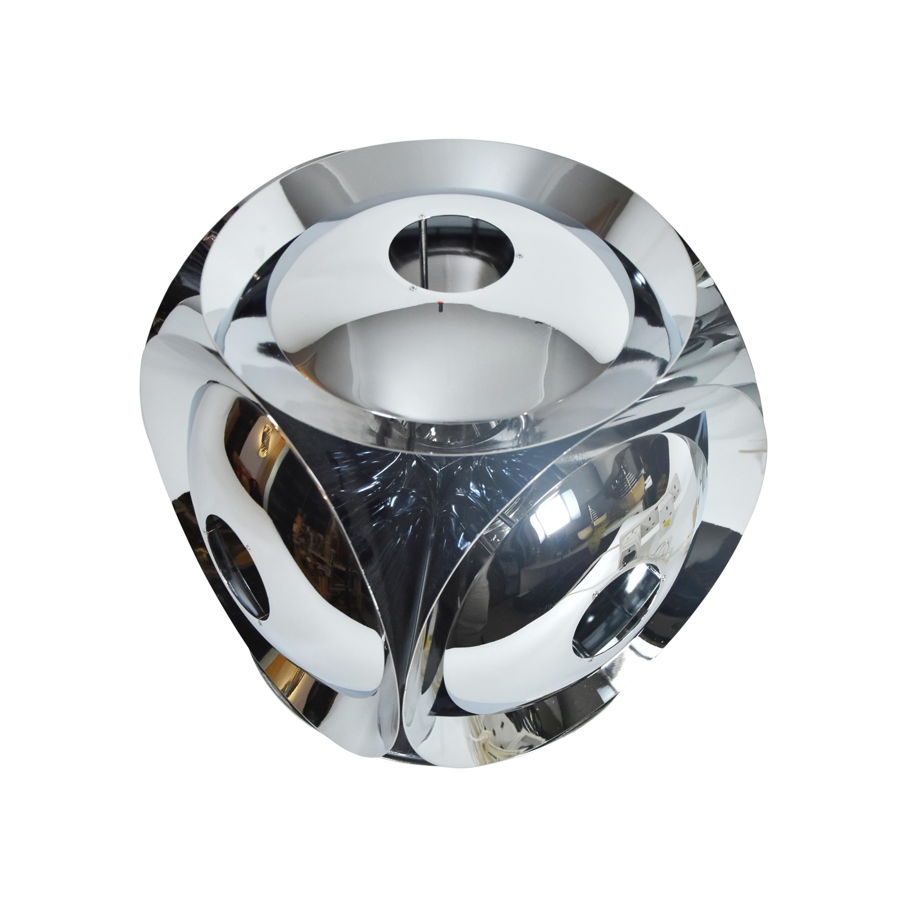 Mid-20th Century Midcentury Multifaceted Space Age Chromed Metal Table/Desk Light Italian Design