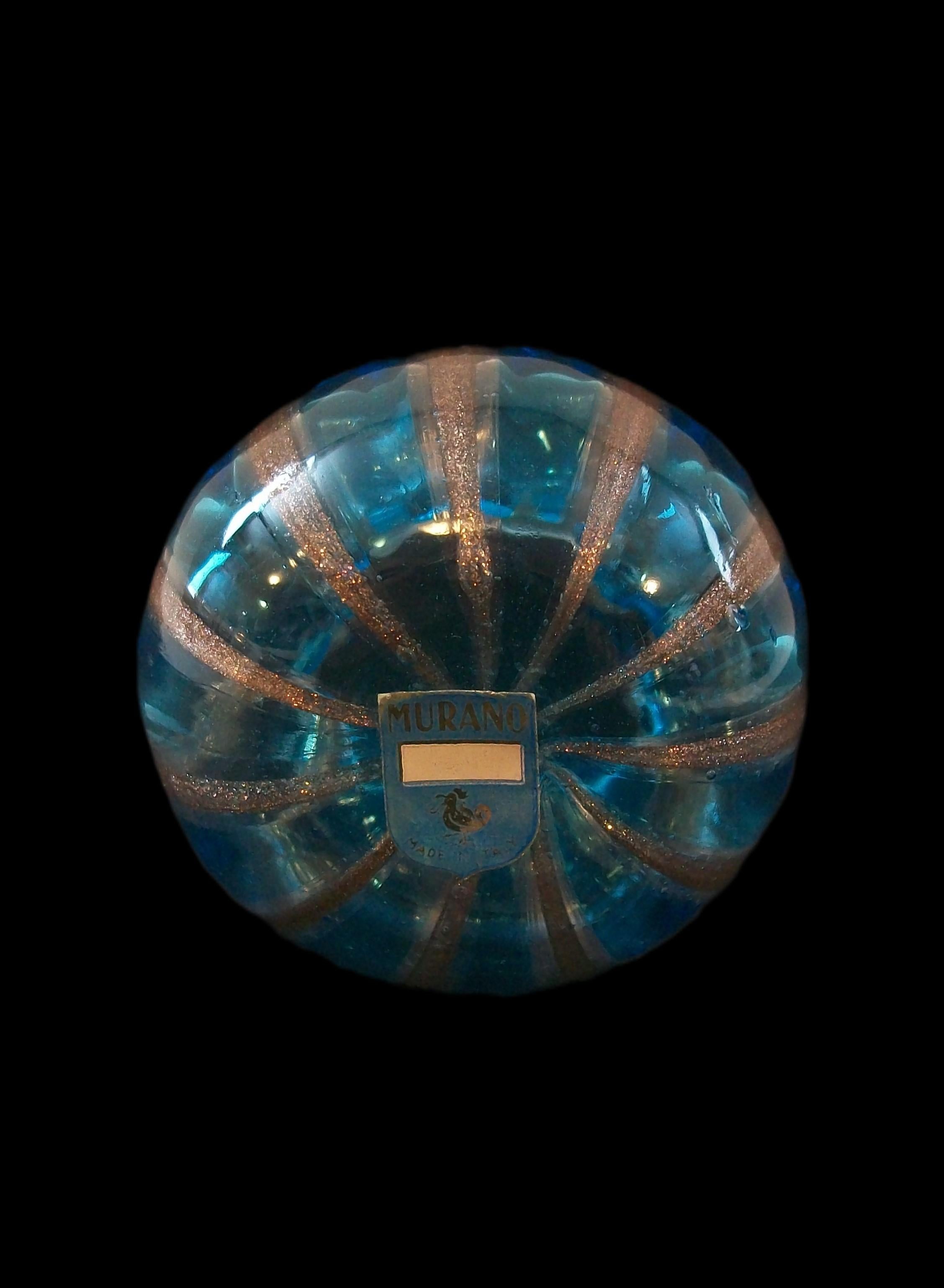 Mid Century Murano Art Glass Basket w/ Copper Aventurine - Italy - Circa 1950's For Sale 6
