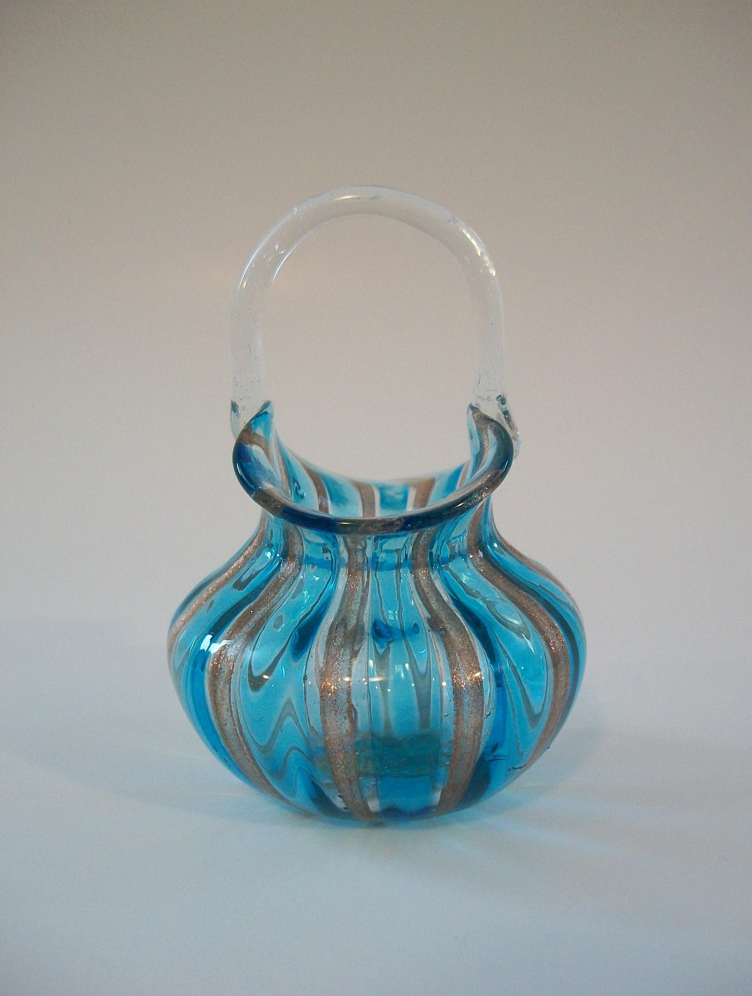 Mid-Century Modern Mid Century Murano Art Glass Basket w/ Copper Aventurine - Italy - Circa 1950's For Sale