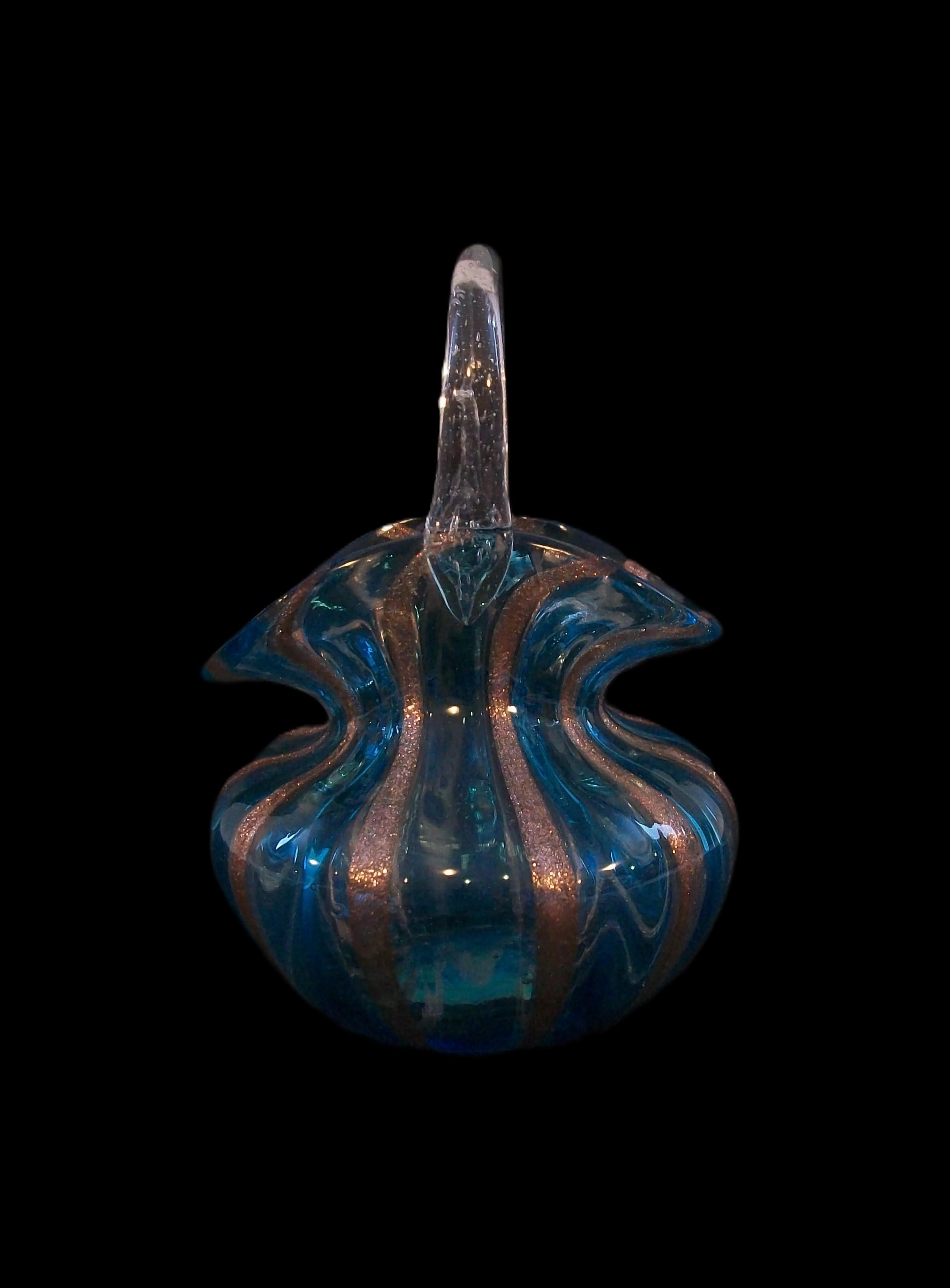 Mid Century Murano Art Glass Basket w/ Copper Aventurine - Italy - Circa 1950's For Sale 2