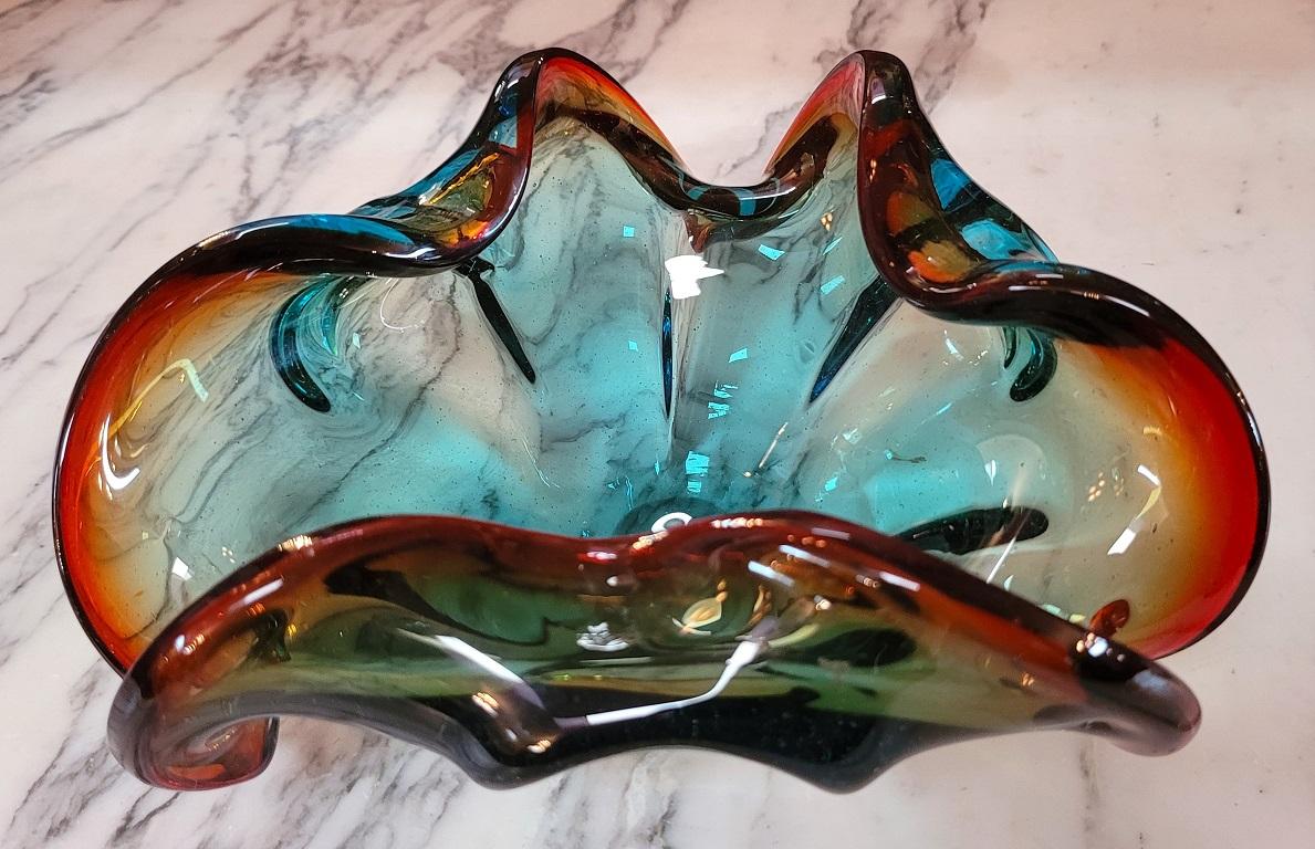 Mid Century Murano Art Glass Shell Bowl For Sale 1