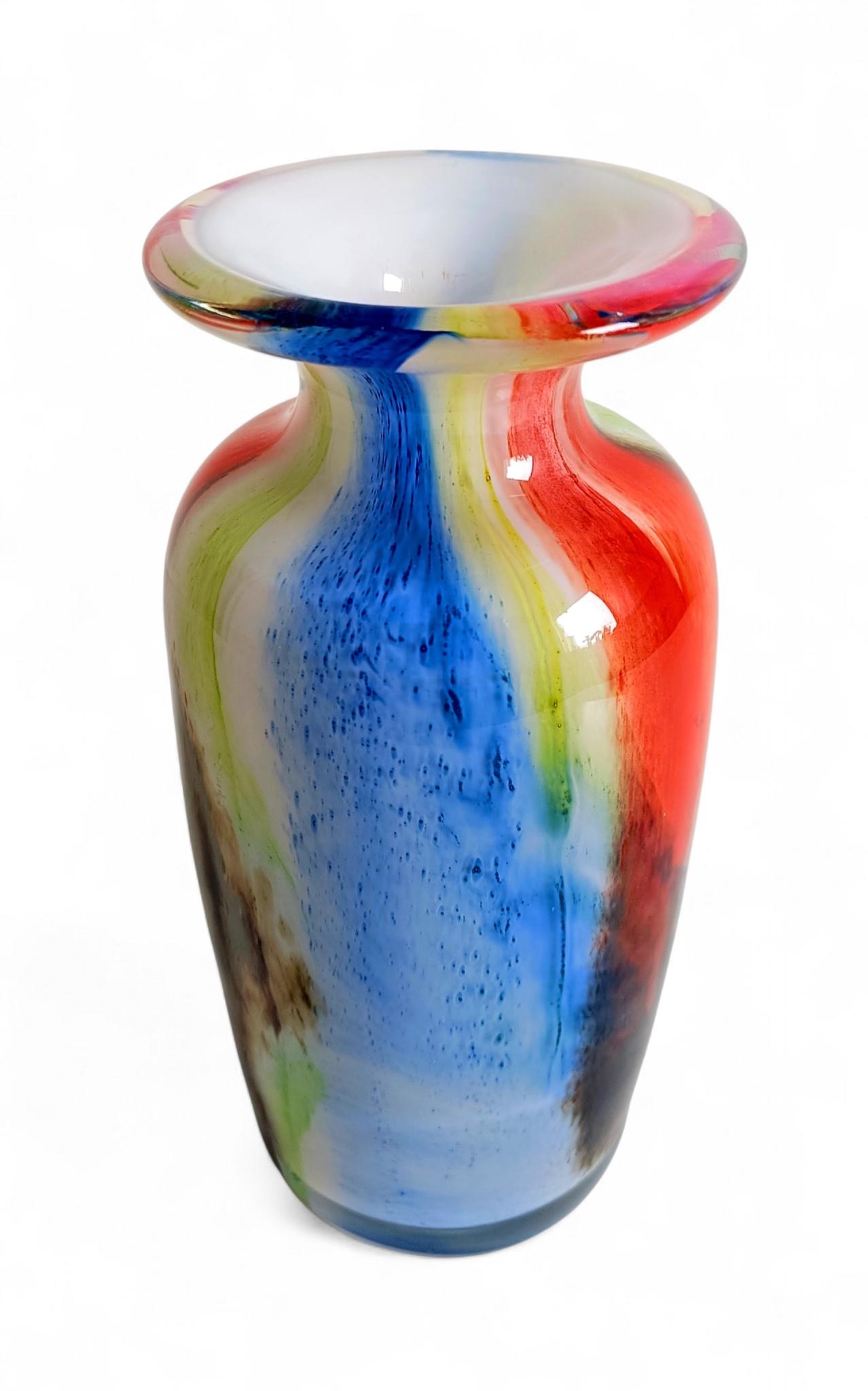 Mid-Century Murano Art Glass Vase,  Abstract Expressionist Design, Italy, 1960s For Sale 4
