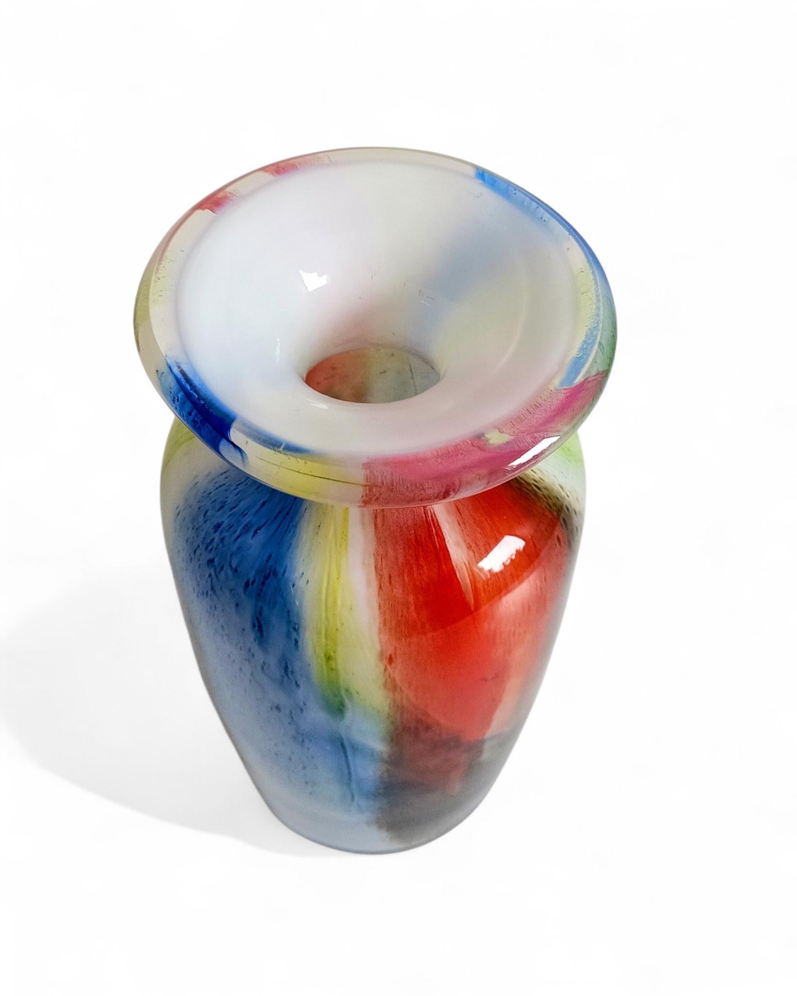 Mid-Century Murano Art Glass Vase,  Abstract Expressionist Design, Italy, 1960s For Sale 6