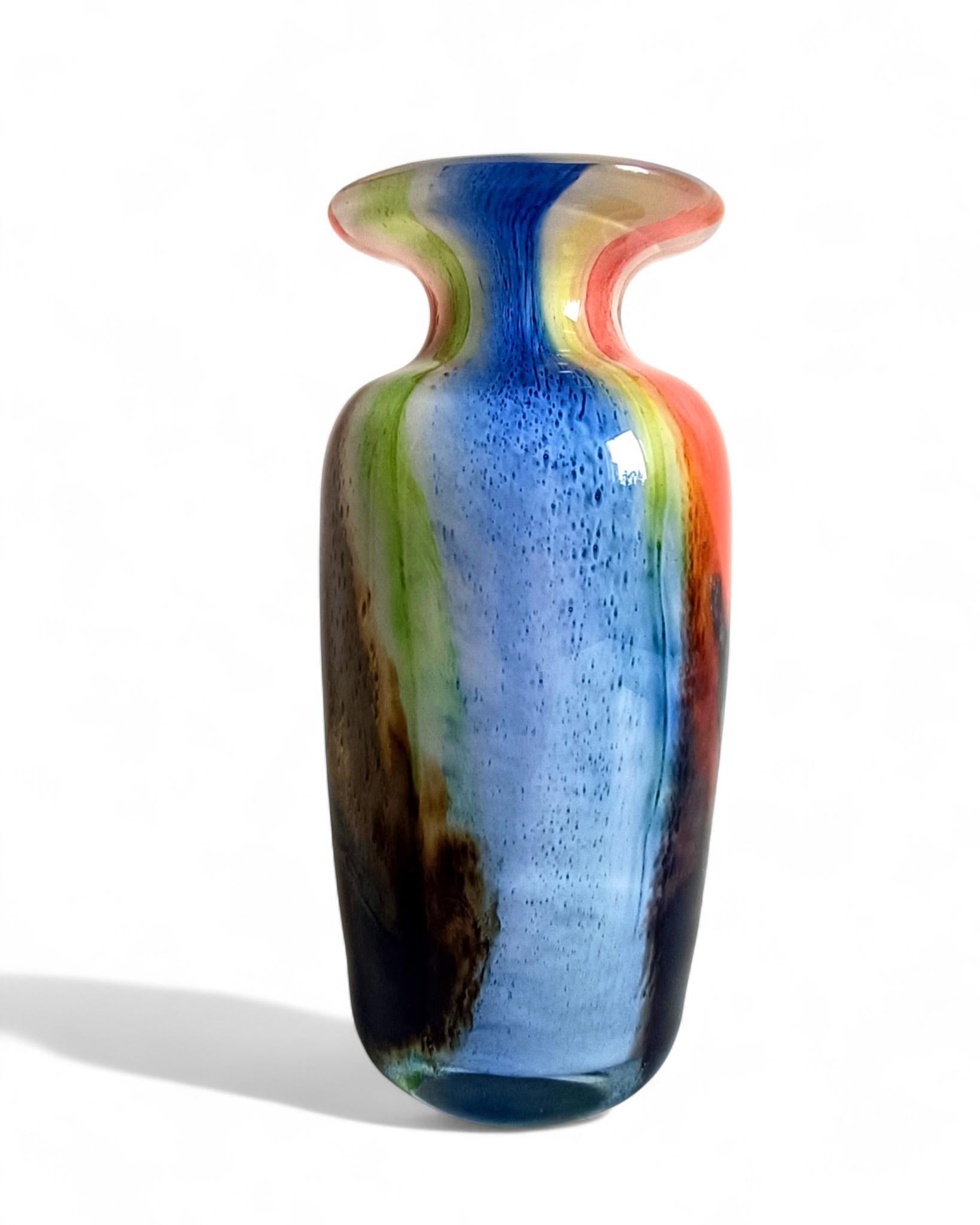 Mid-Century Murano Art Glass Vase,  Abstract Expressionist Design, Italy, 1960s For Sale 8