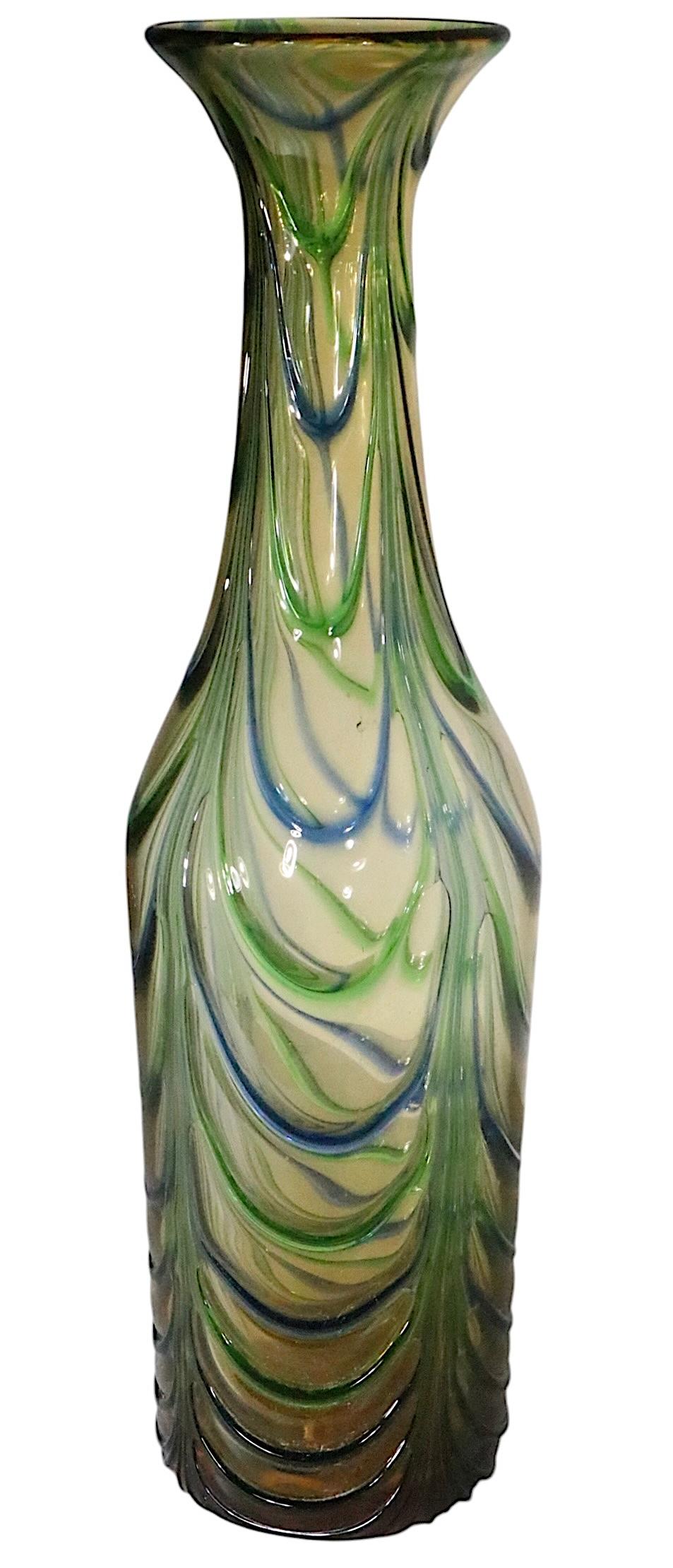 Jarrón de cristal artístico de Murano de mediados de siglo atribuido a Seguso en Bueno estado para la venta en New York, NY