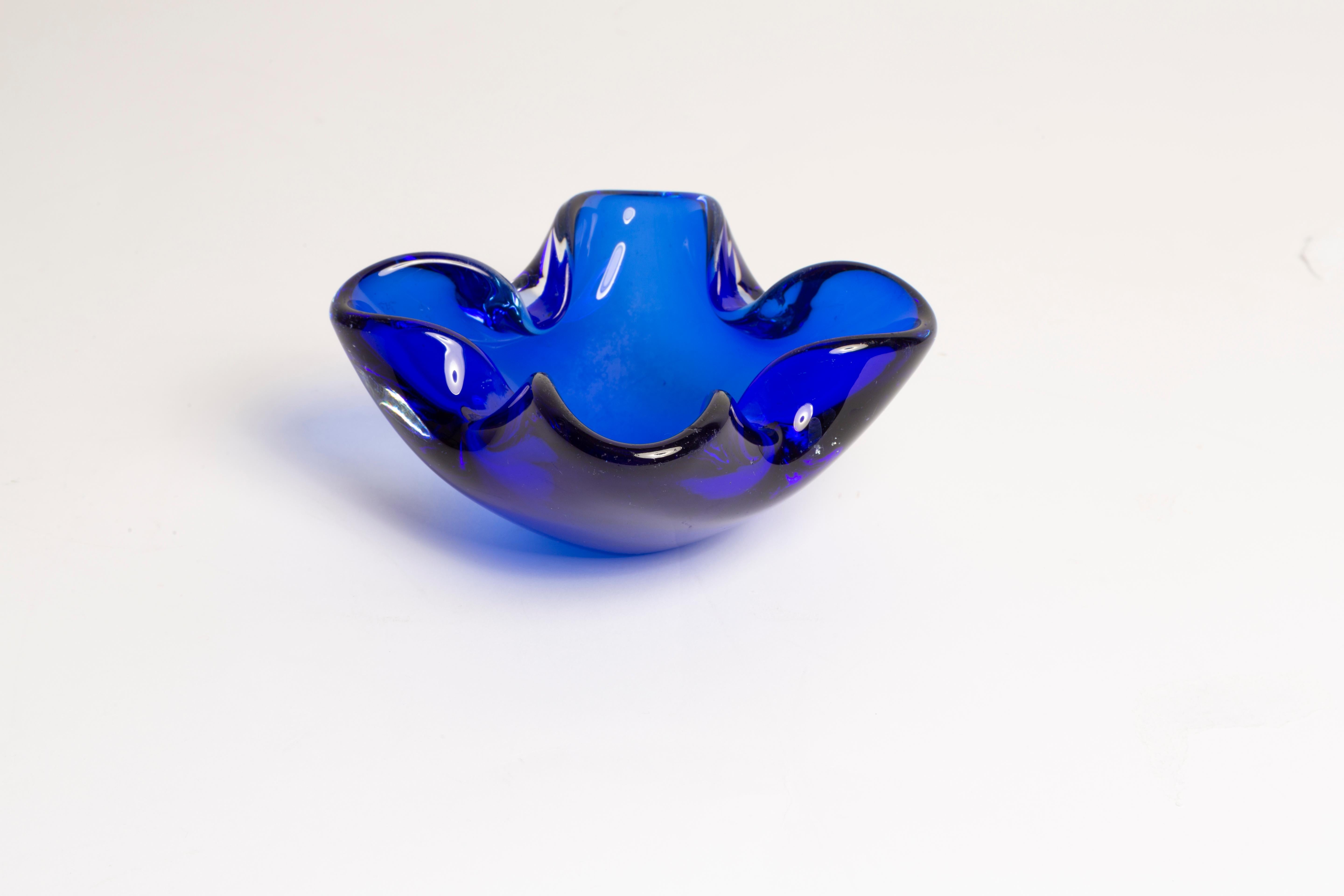 Midcentury Murano Blue Glass Bowl Ashtray Element, Italy, 1970s 1