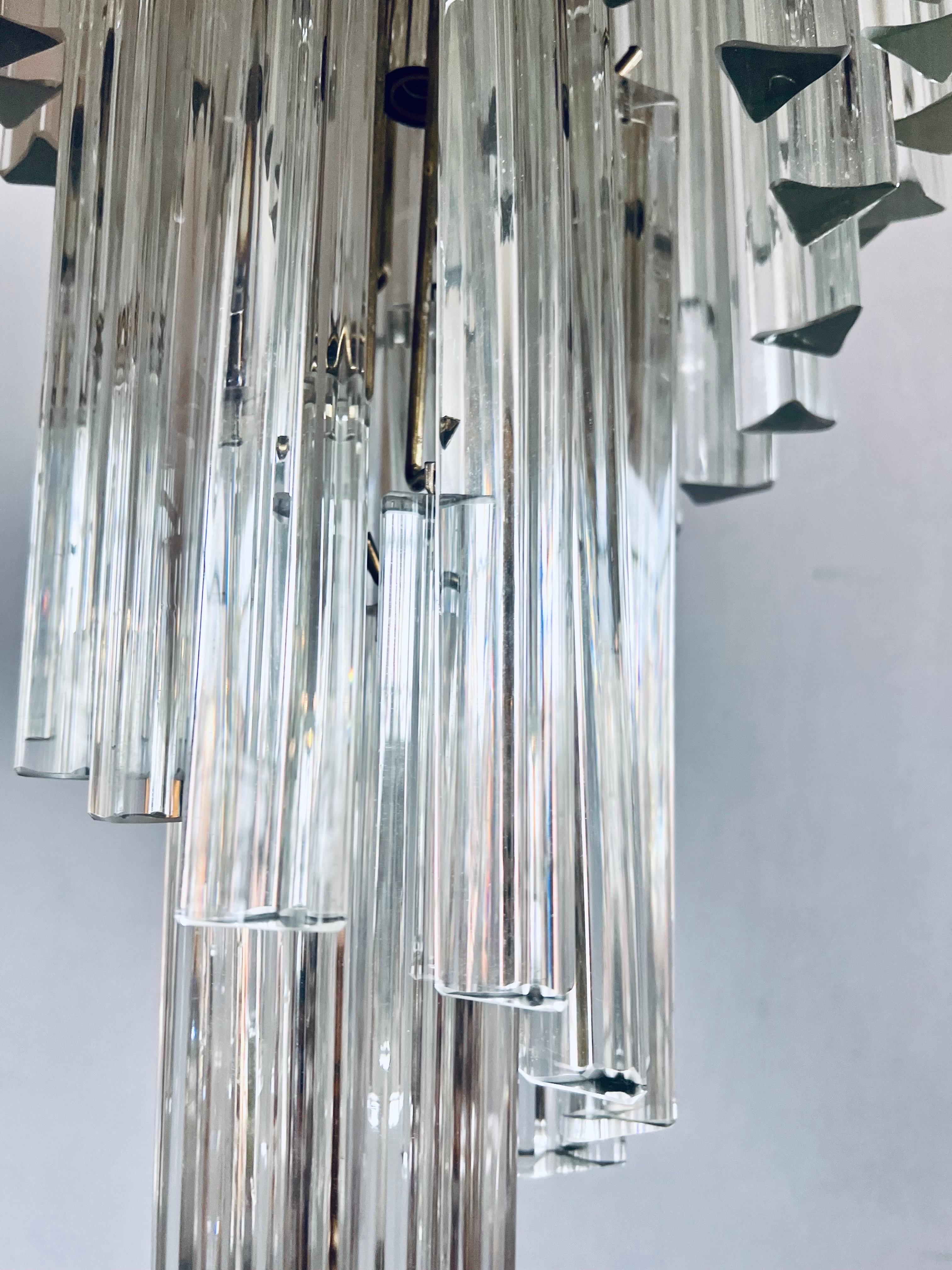 Mid Century Murano Camer Glass Spiral Chandelier In Good Condition For Sale In West Hartford, CT