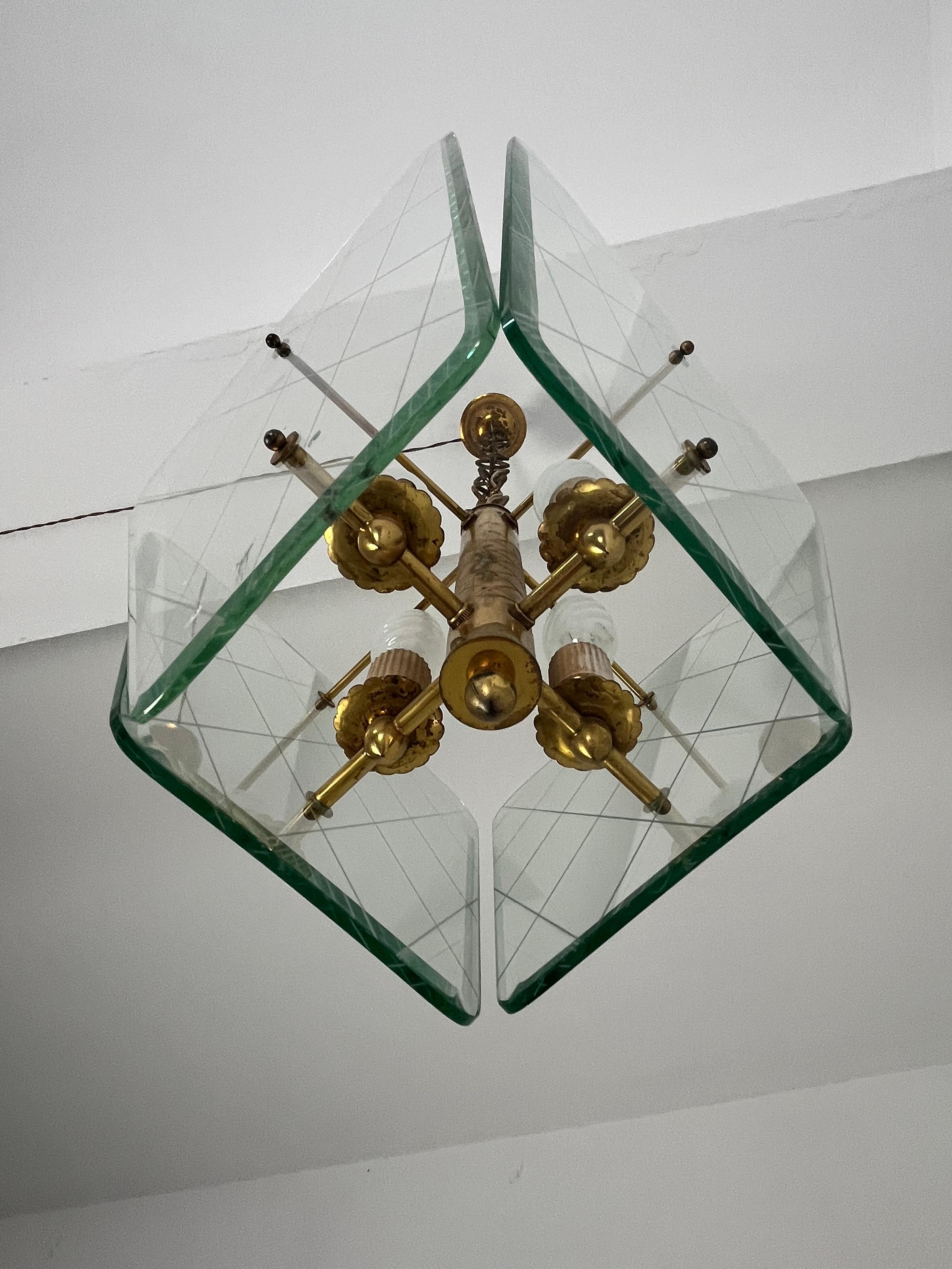 Ottone Lampadario di metà secolo in vetro di Murano e ottone di Pietro Chiesa per Fontana Arte in vendita