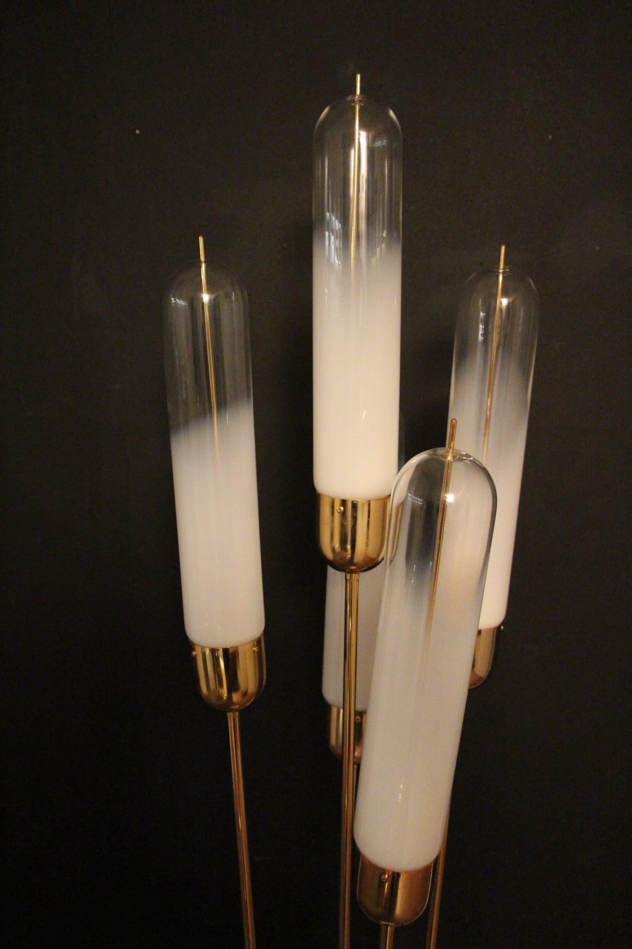 Mid-Century Murano Glass and Brass Floor Lamp by Carlo Nason for Mazzega For Sale 12