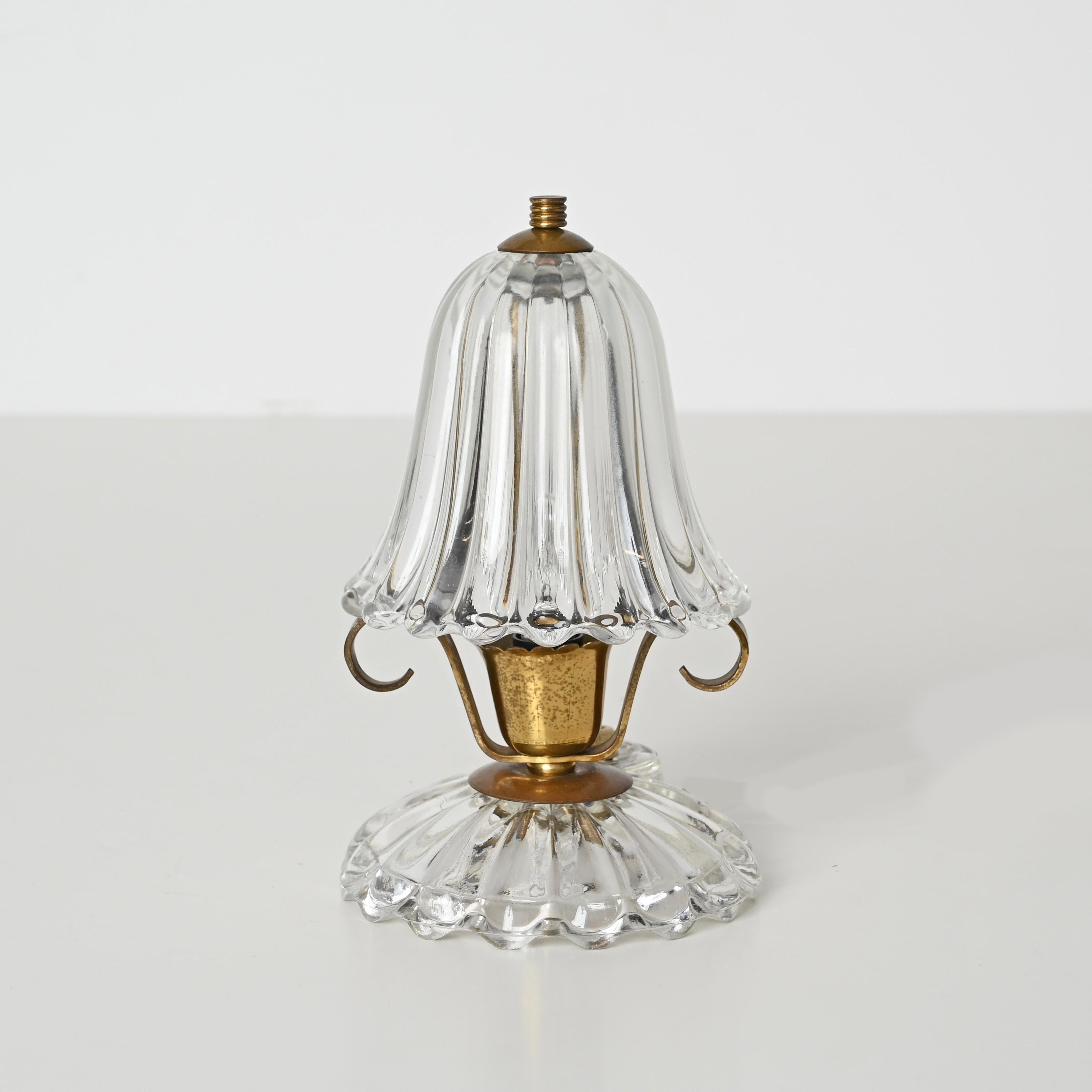 Lámpara de mesa de mediados de siglo en cristal de Murano y latón, Carlo Scarpa, Italia, años 40 en venta 6