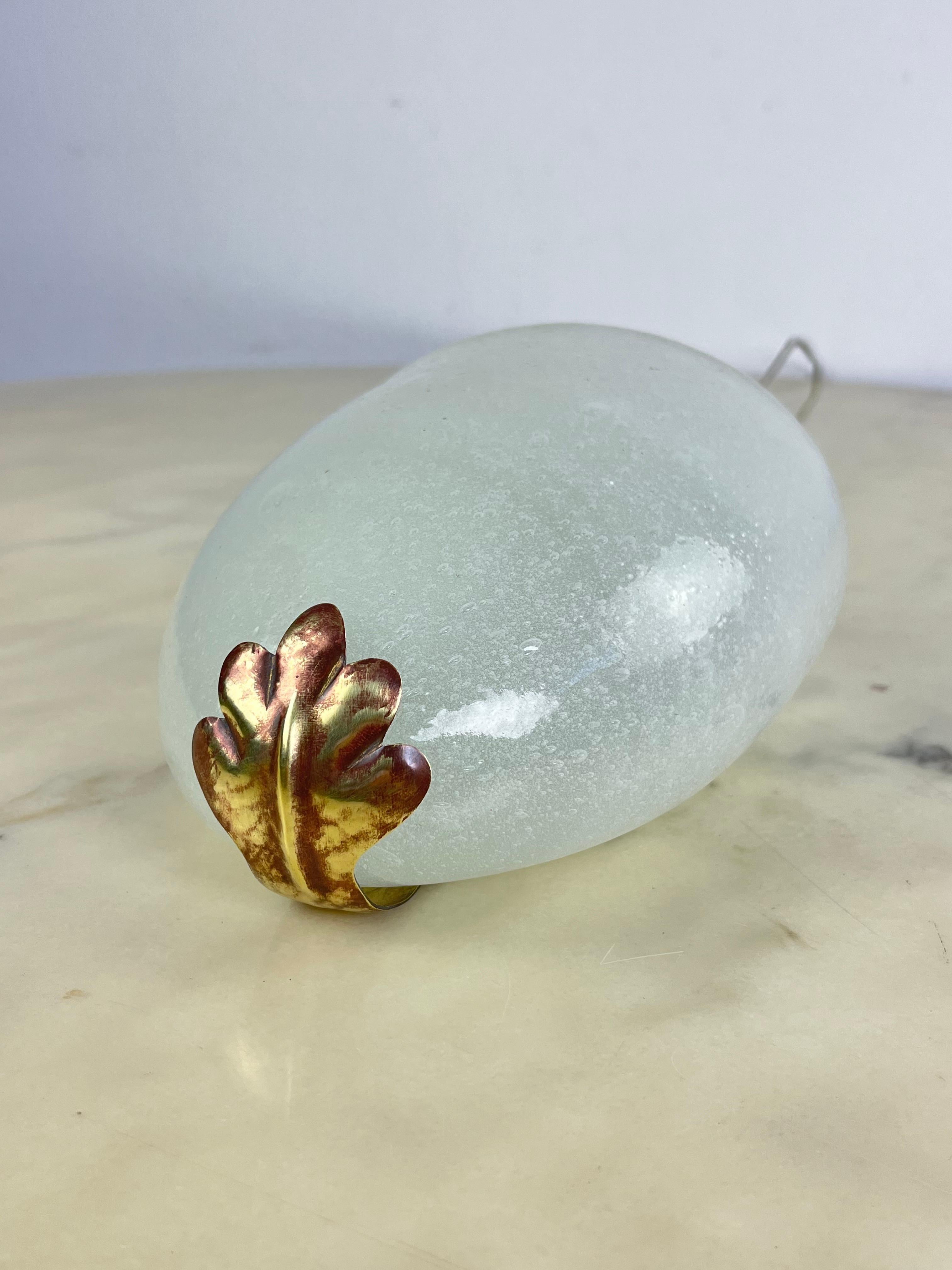 Mid-Century Murano Glass and Brass Wall Lamp Attributed to Ercole Barovier 1950s For Sale 6