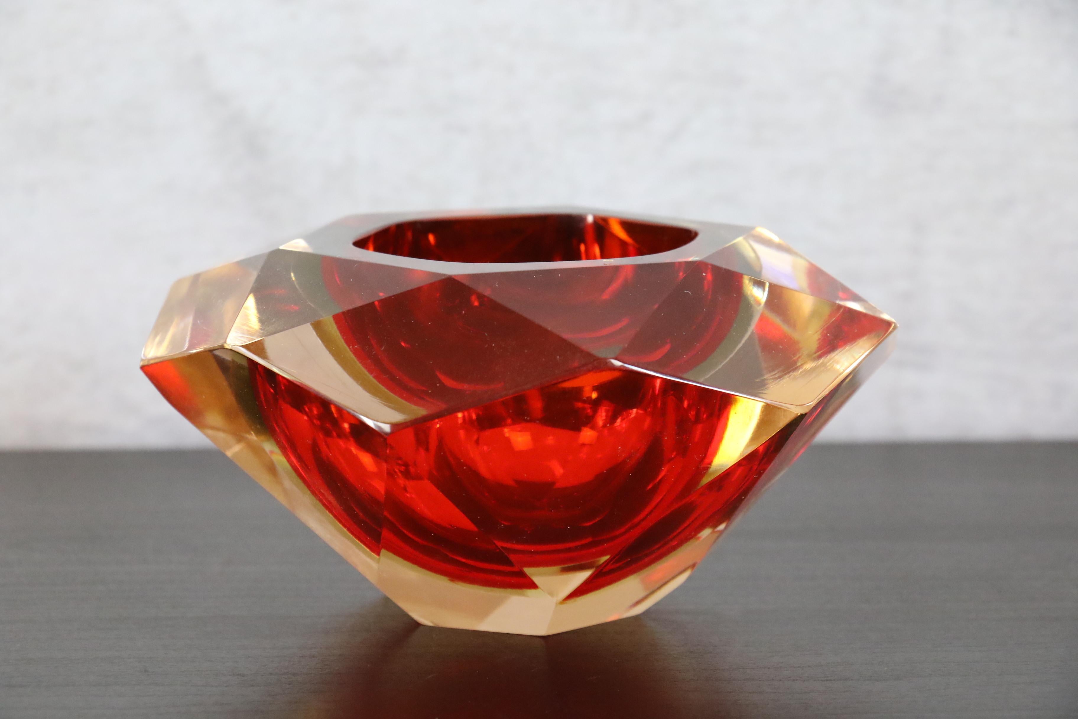 Italian Mid-Century Murano Glass Ashtray or Bowl by Flavio Poli, Faceted Murano Glass