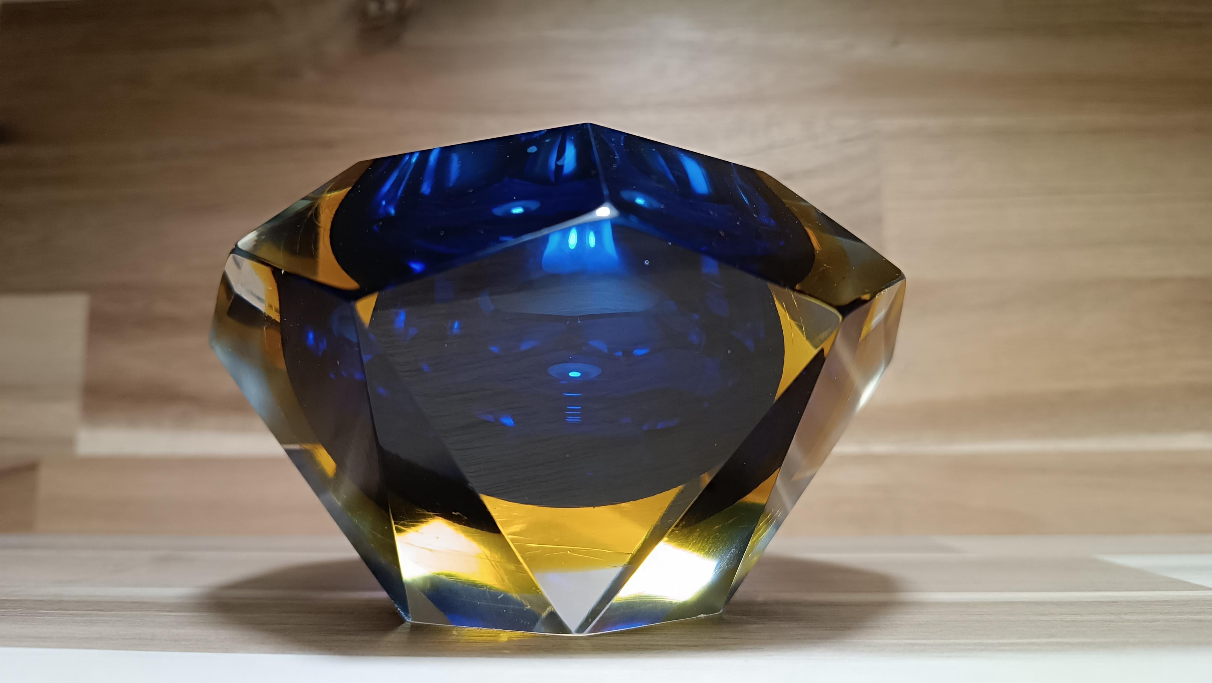 Mid-Century Murano Glass Ashtray or Bowl by Flavio Poli, Sommerso Murano Glass For Sale 1