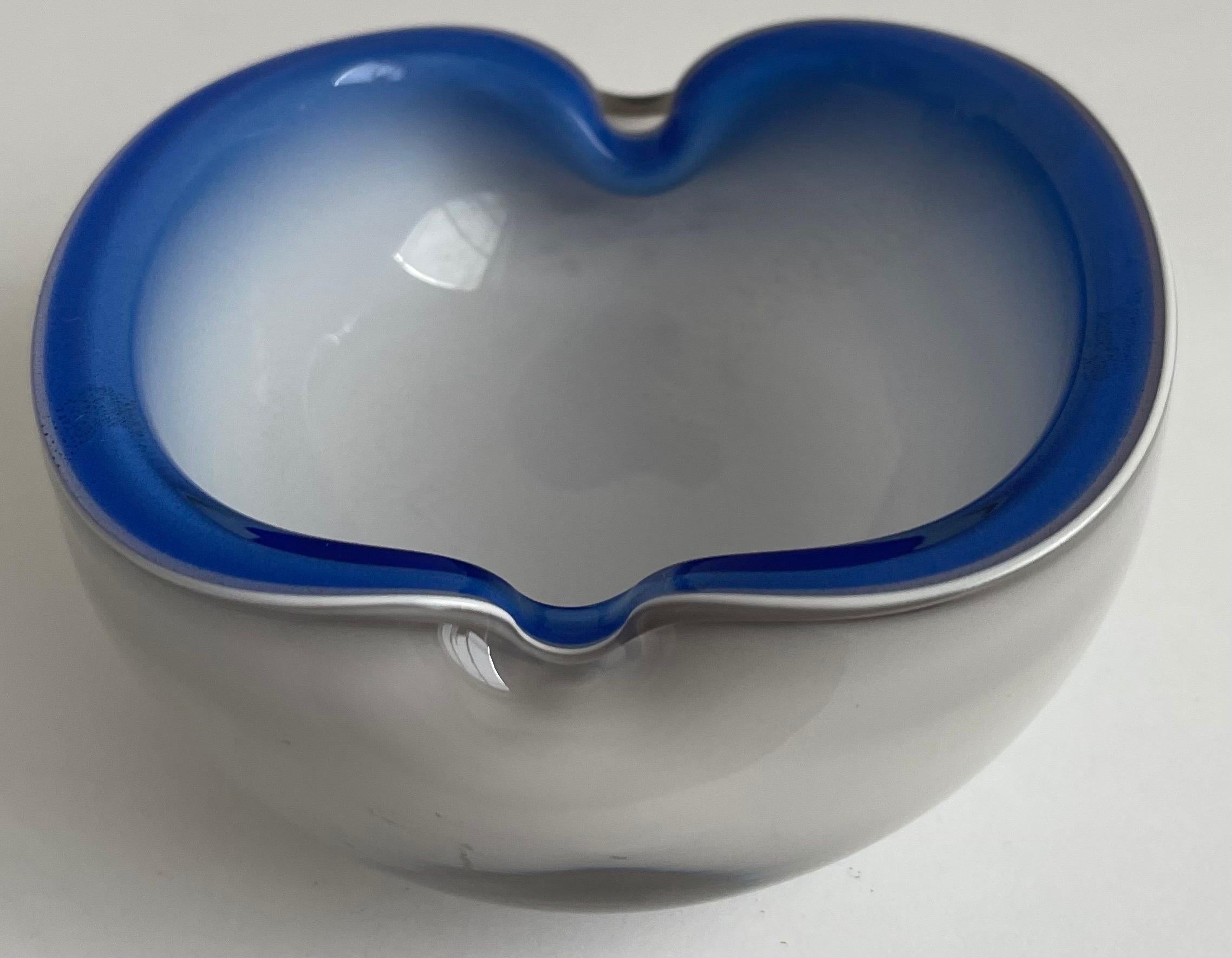 Hollywood Regency Mid-Century Murano Glass Blue & White Ashtray or Bowl For Sale