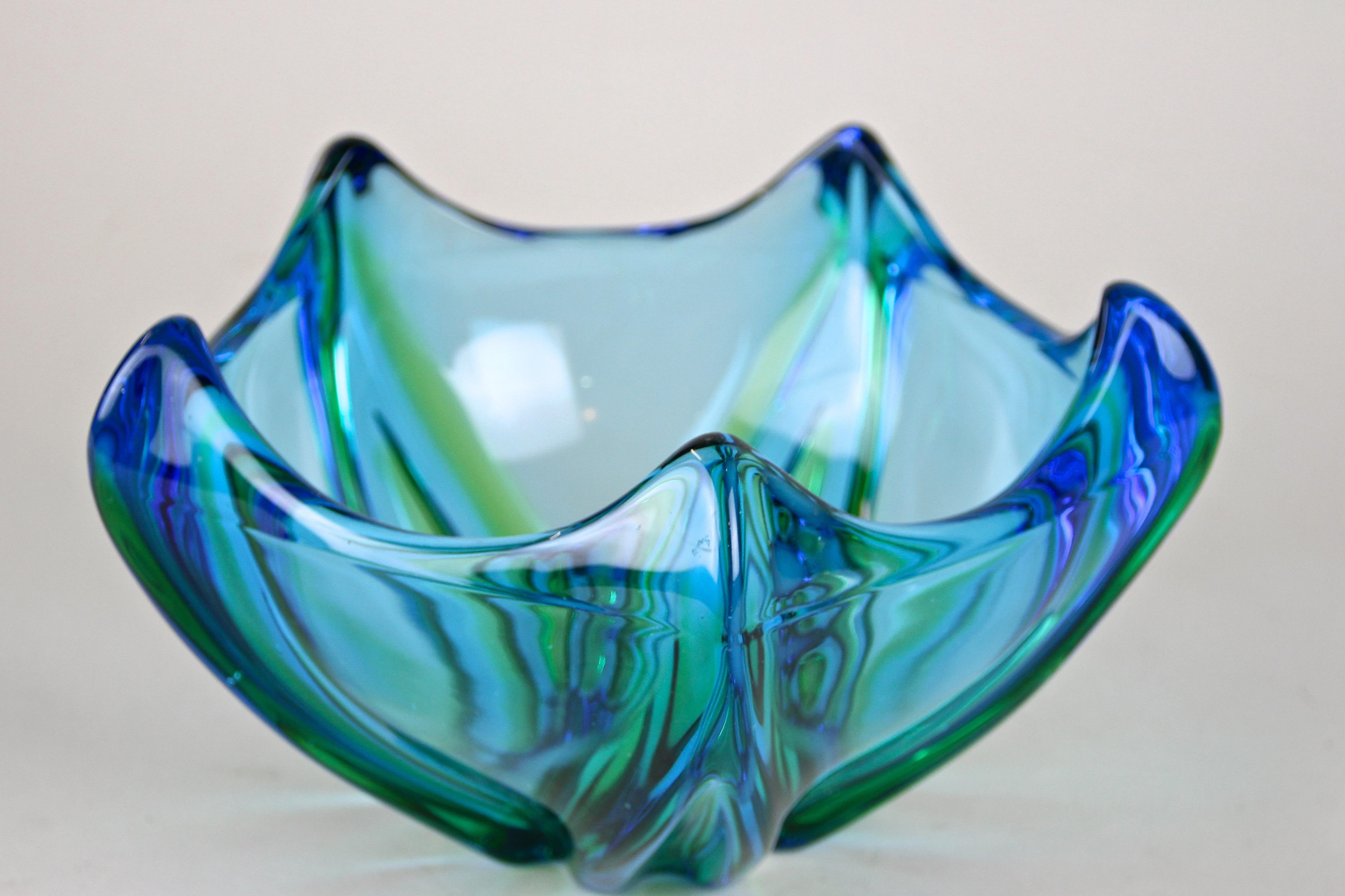 mid century glass bowls