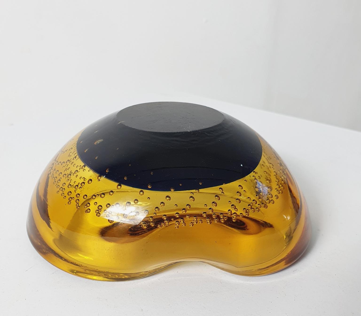 Mid-Century Murano Glass Bowl, Italy  For Sale 1