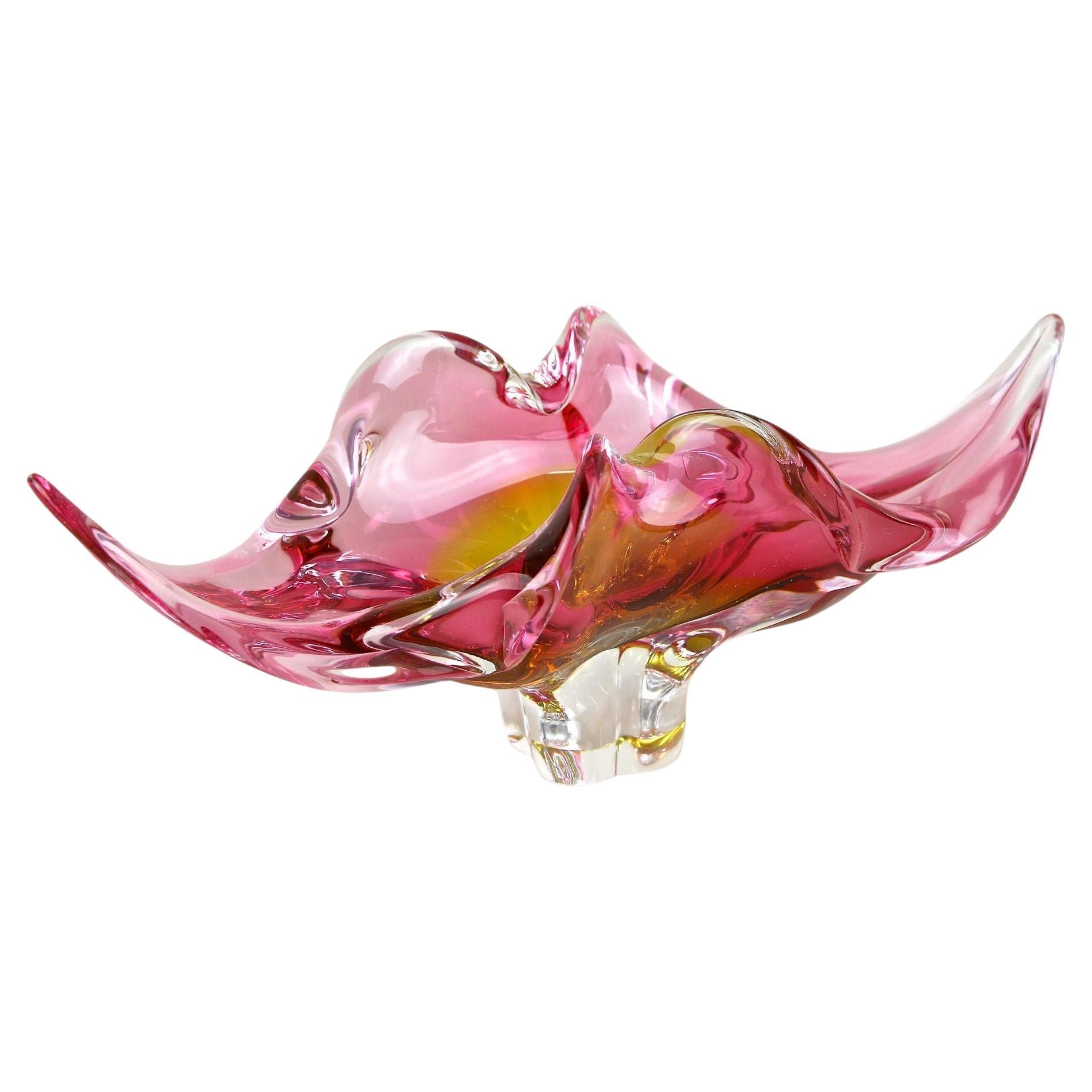 What is a Sommerso vase?