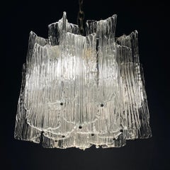 Lampadario in vetro di Murano della metà del secolo scorso Eliche di Venini Italia 1960