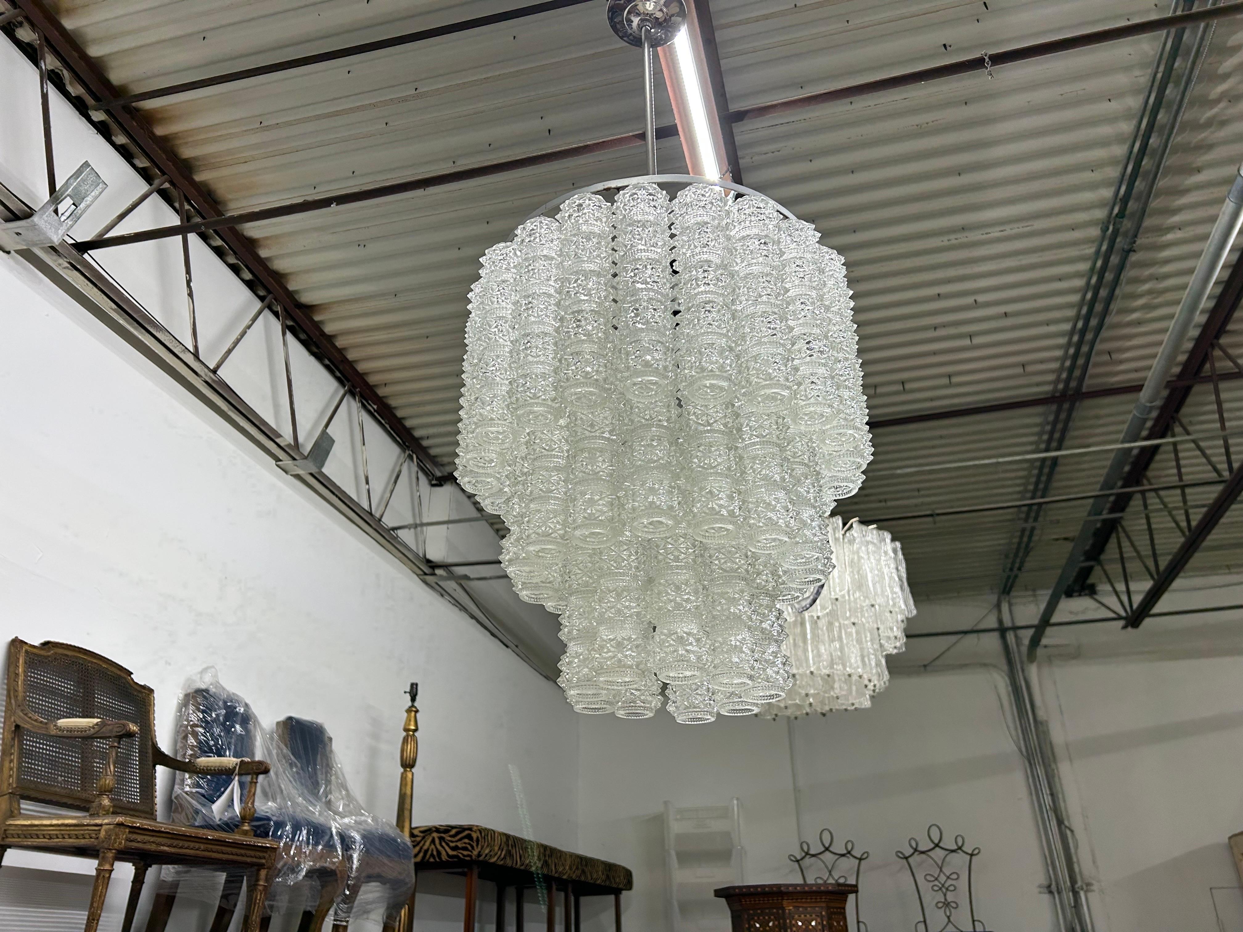 Lampadario in vetro di Murano del metà del secolo scorso in vendita 2