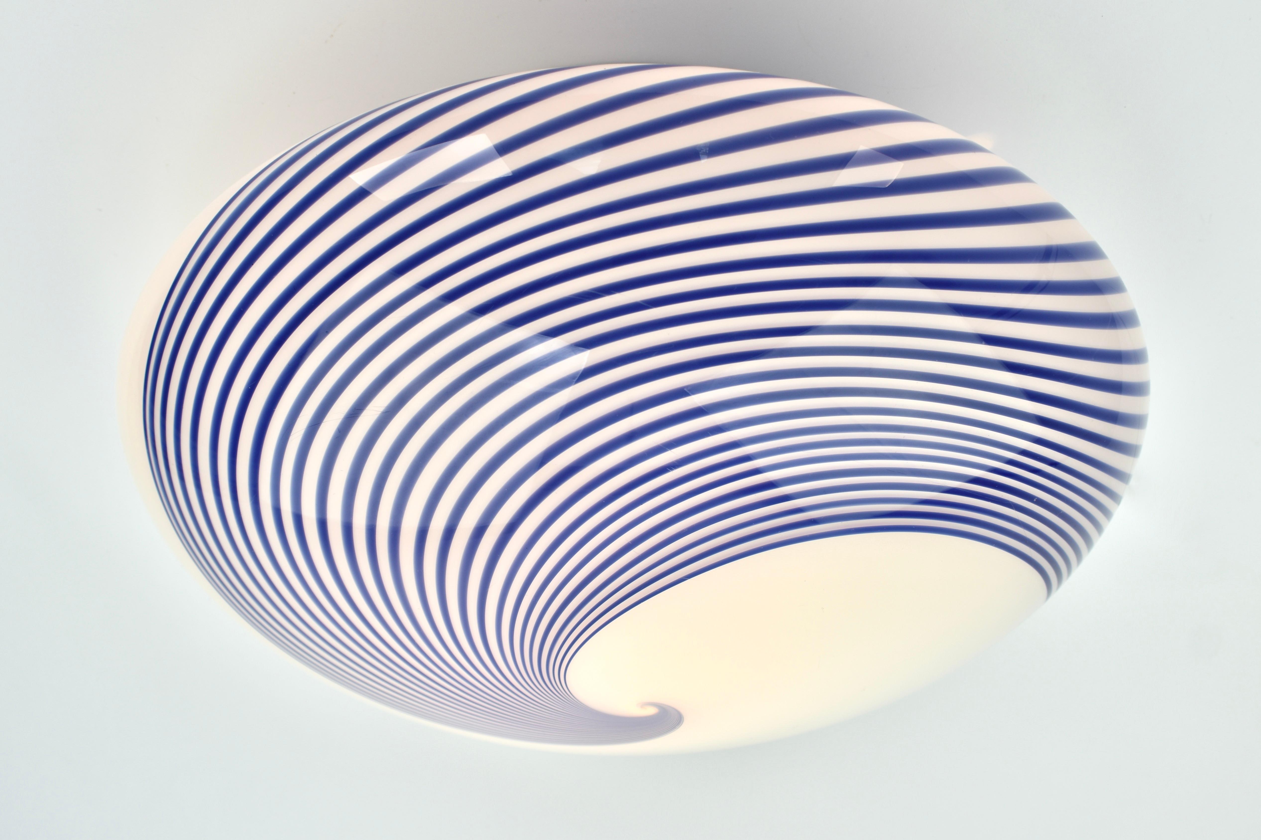 Mid Century Murano Glass Cobalt Blue Swirl Flush Mount In Good Condition For Sale In AMSTERDAM, NL